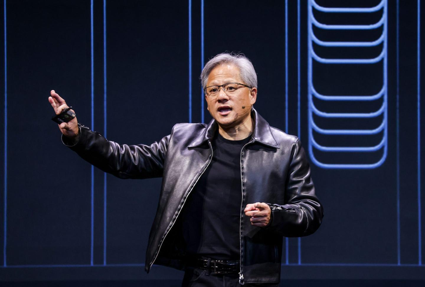 Over 75% of investors are hyped about tech stocks because of A.I.—but less than half of them would pay to use it for personal or business reasons
