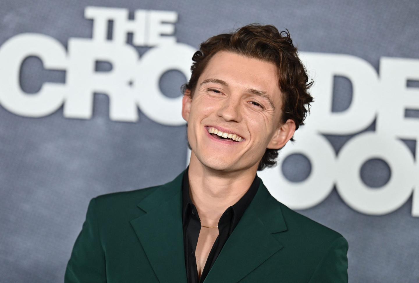 Tom Holland’s struggle with alcohol highlights a driving force behind dependence: ‘I just felt so much pressure’ 