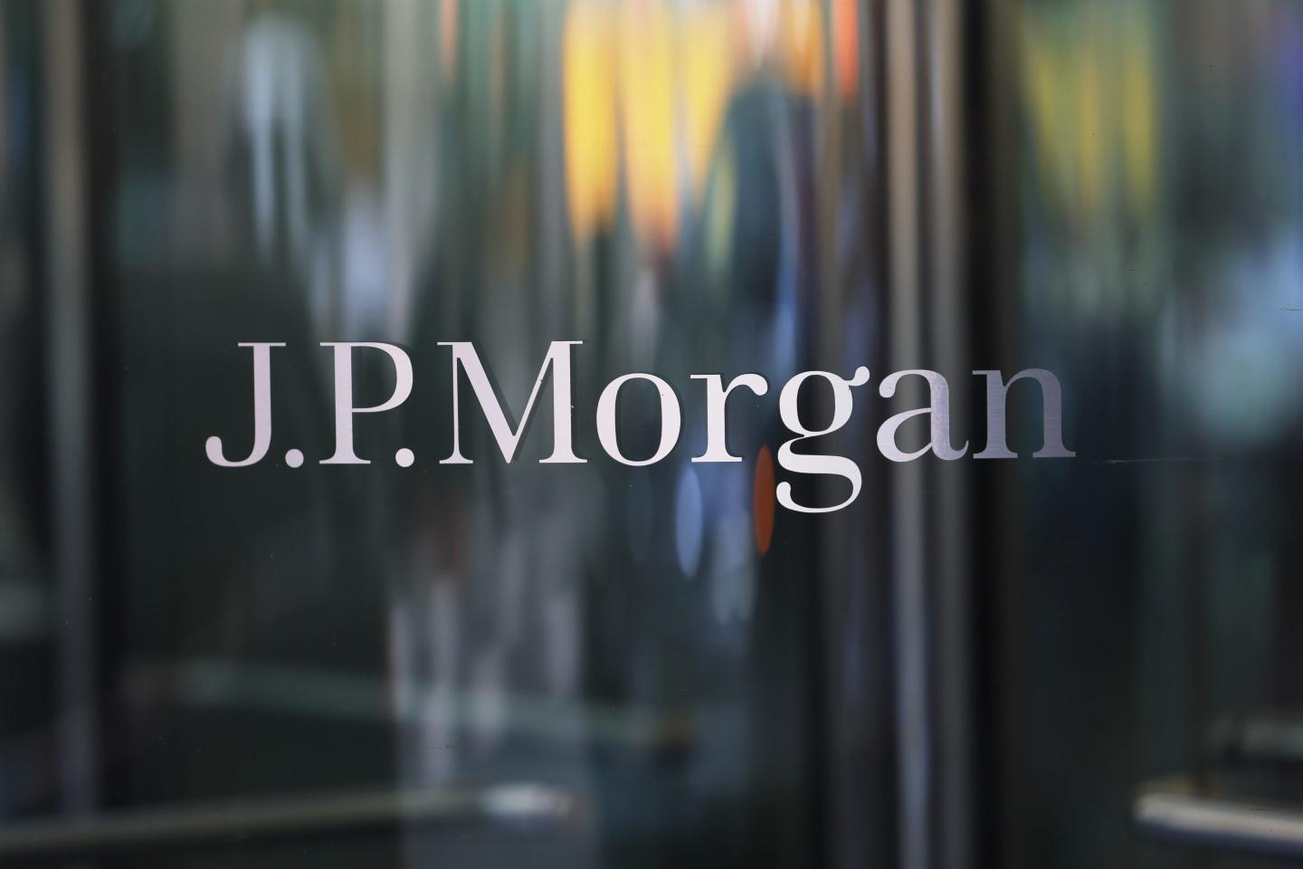 JPMorgan downplays recent TradFi blitz into crypto: Spot Bitcoin ETFs ‘unlikely to be a game changer’