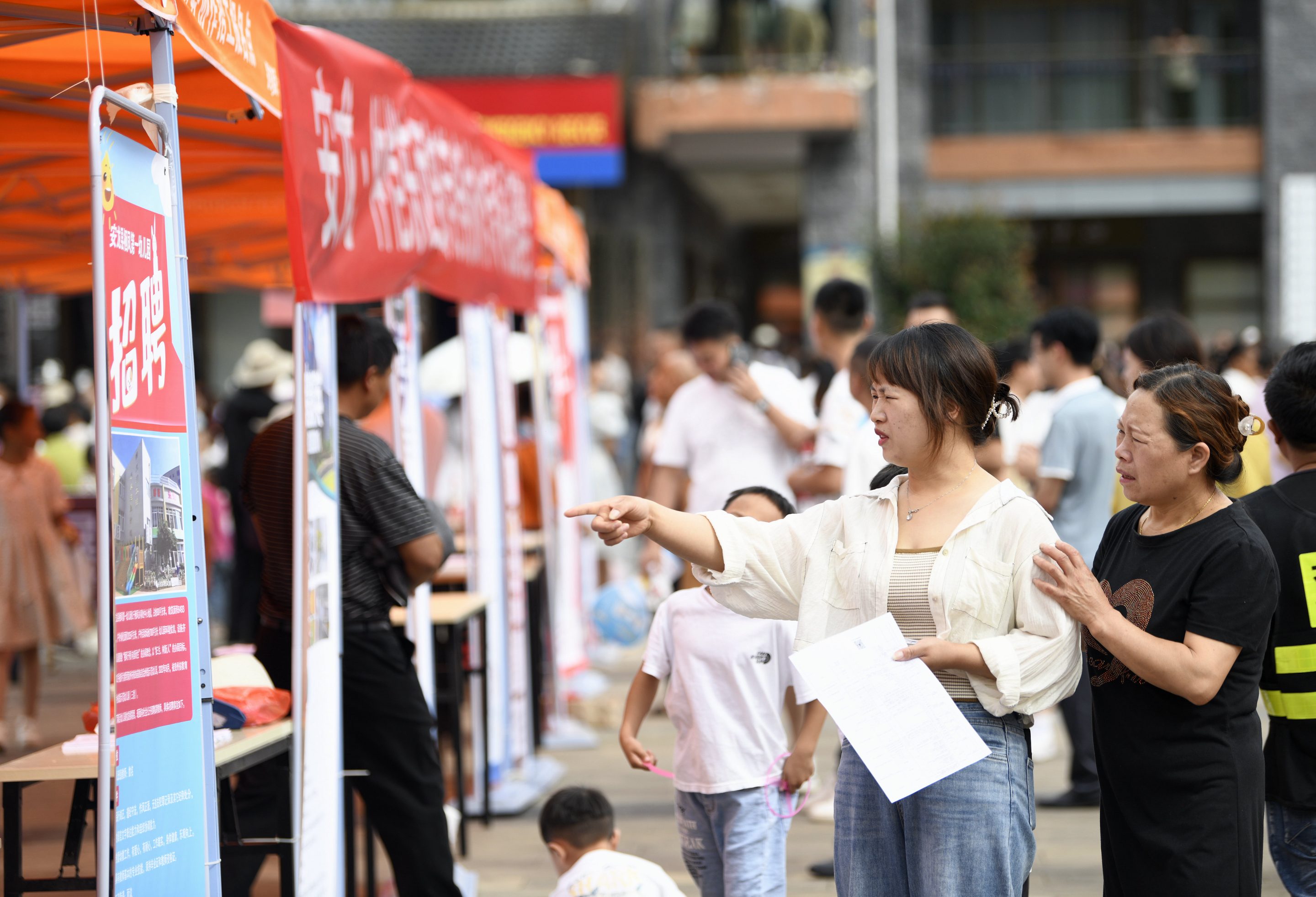 Job seekers at a job fair in southwest China’s Guizhou Province.