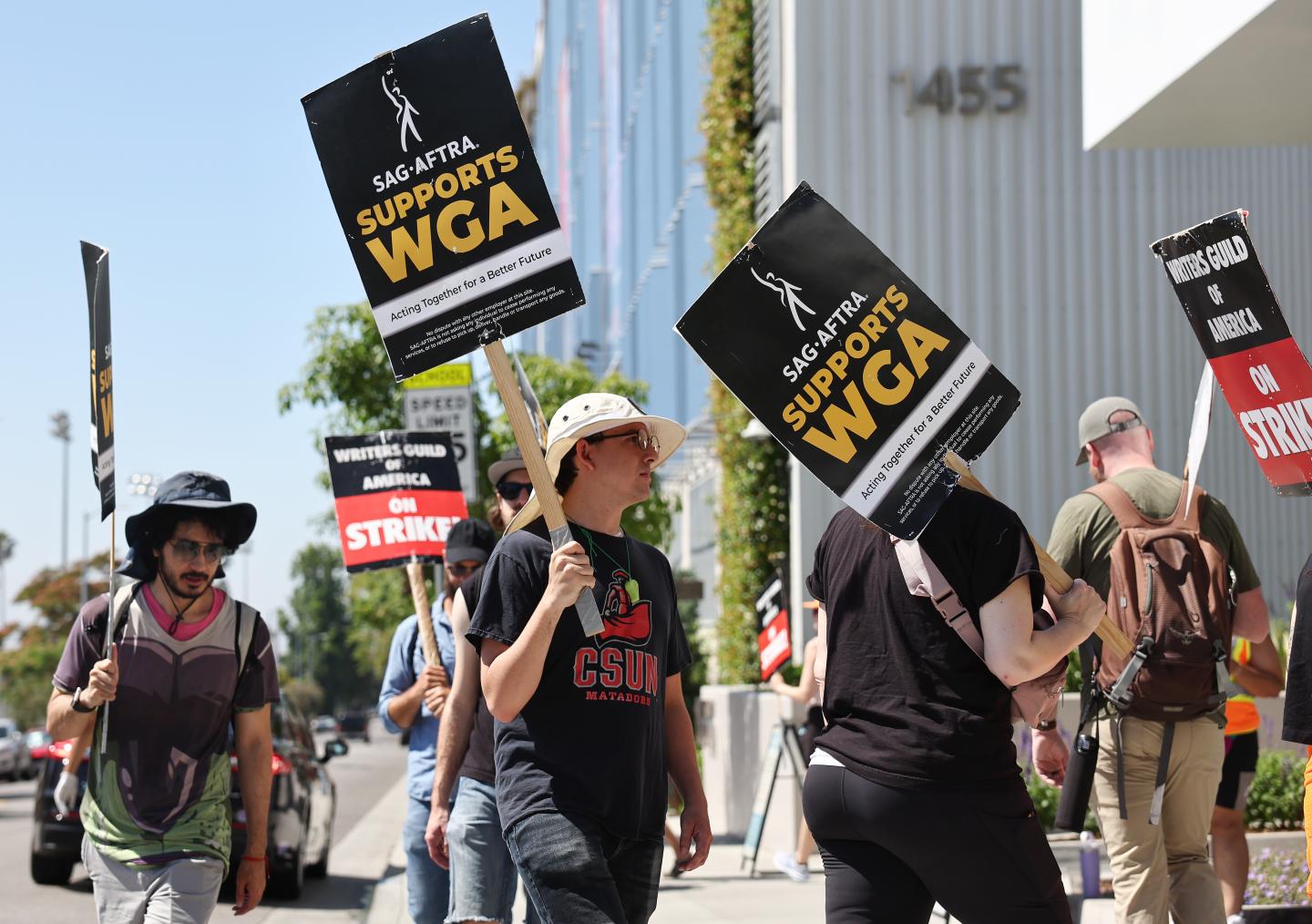 While workers look for fair pay, studios turn a blind eye and post a A.I. managerial job worth $900,000,