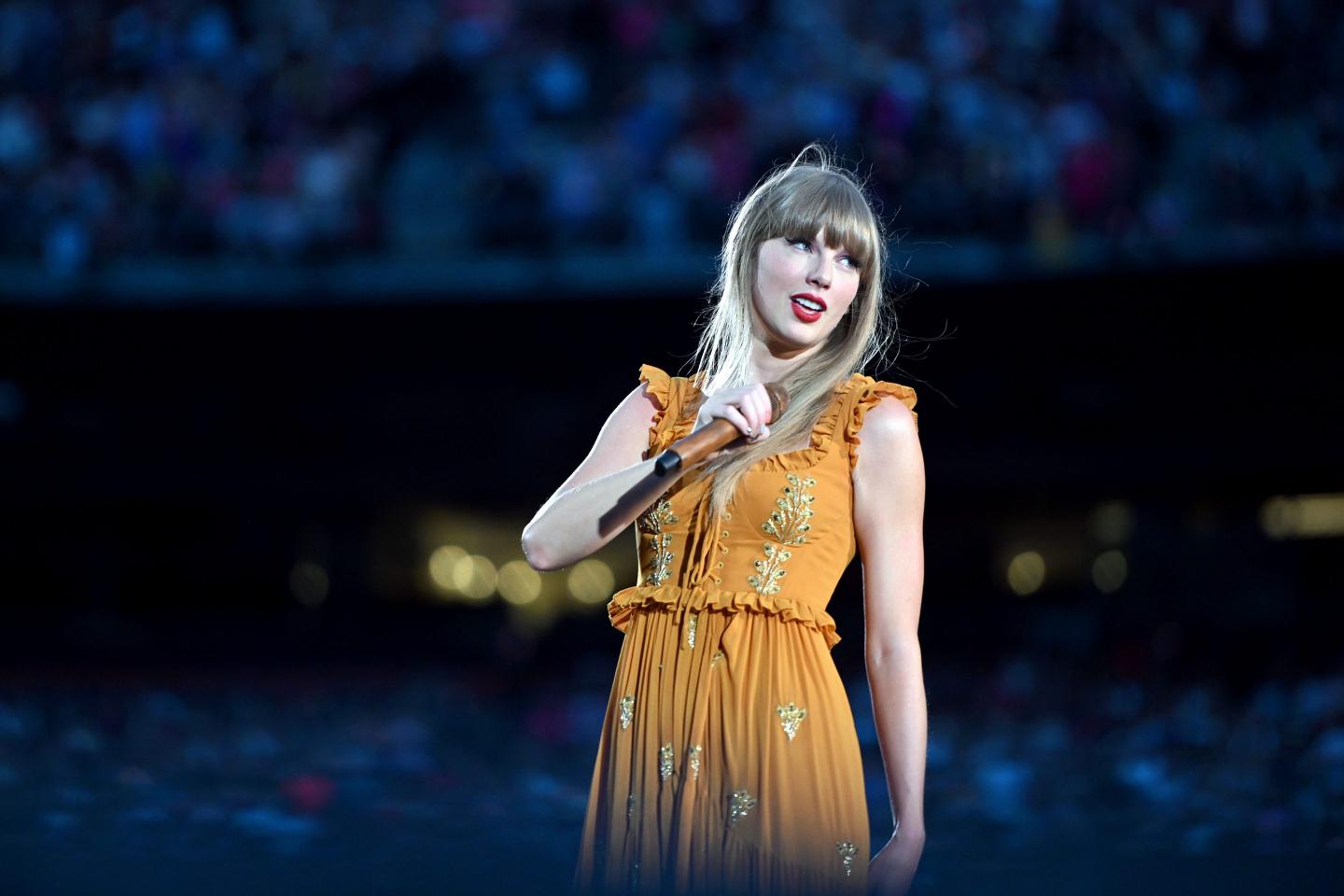 Taylor Swift now officially has more Number 1 albums than any woman in history