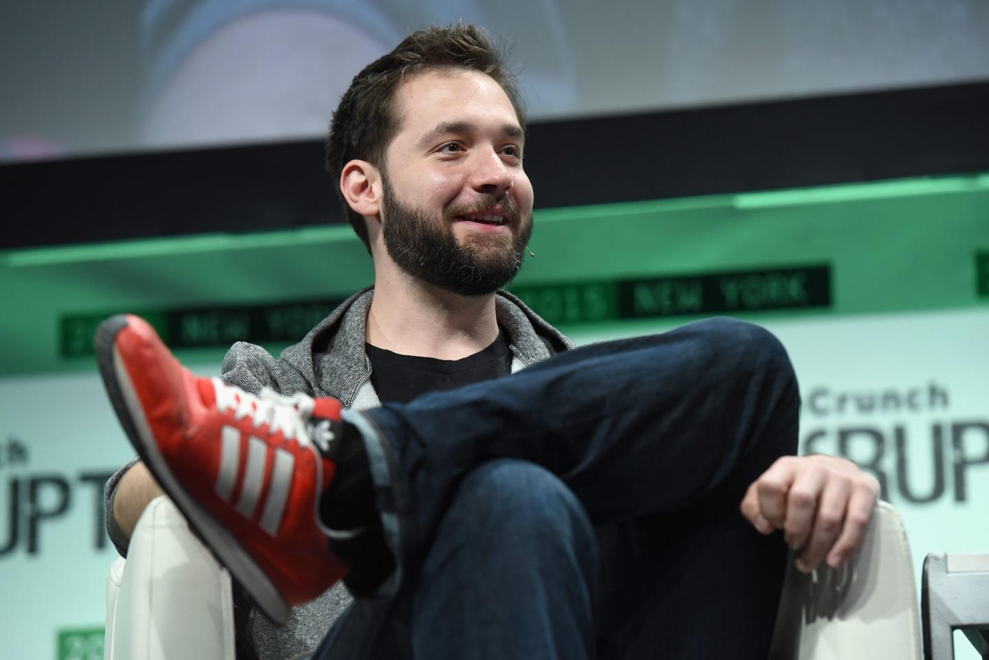 Reddit boss’s routine includes an ice bath, workout and 6 p.m. family dinner—but he hasn’t always considered work-life balance and used to be in perpetual ‘CEO mode’