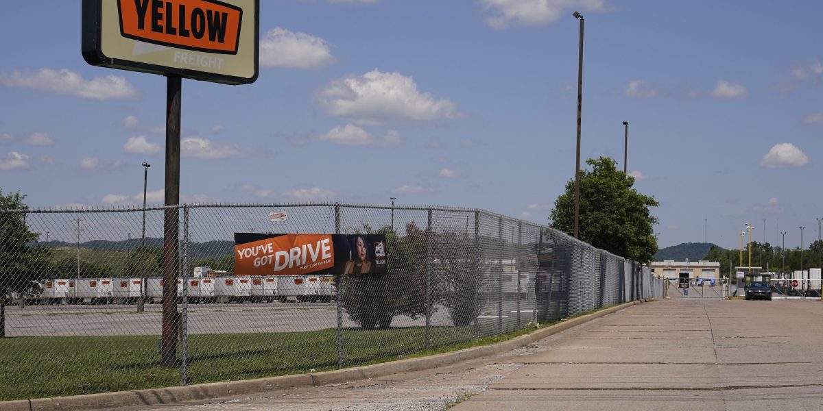 Trucking giant Yellow files for Chapter 11 bankruptcy | Fortune