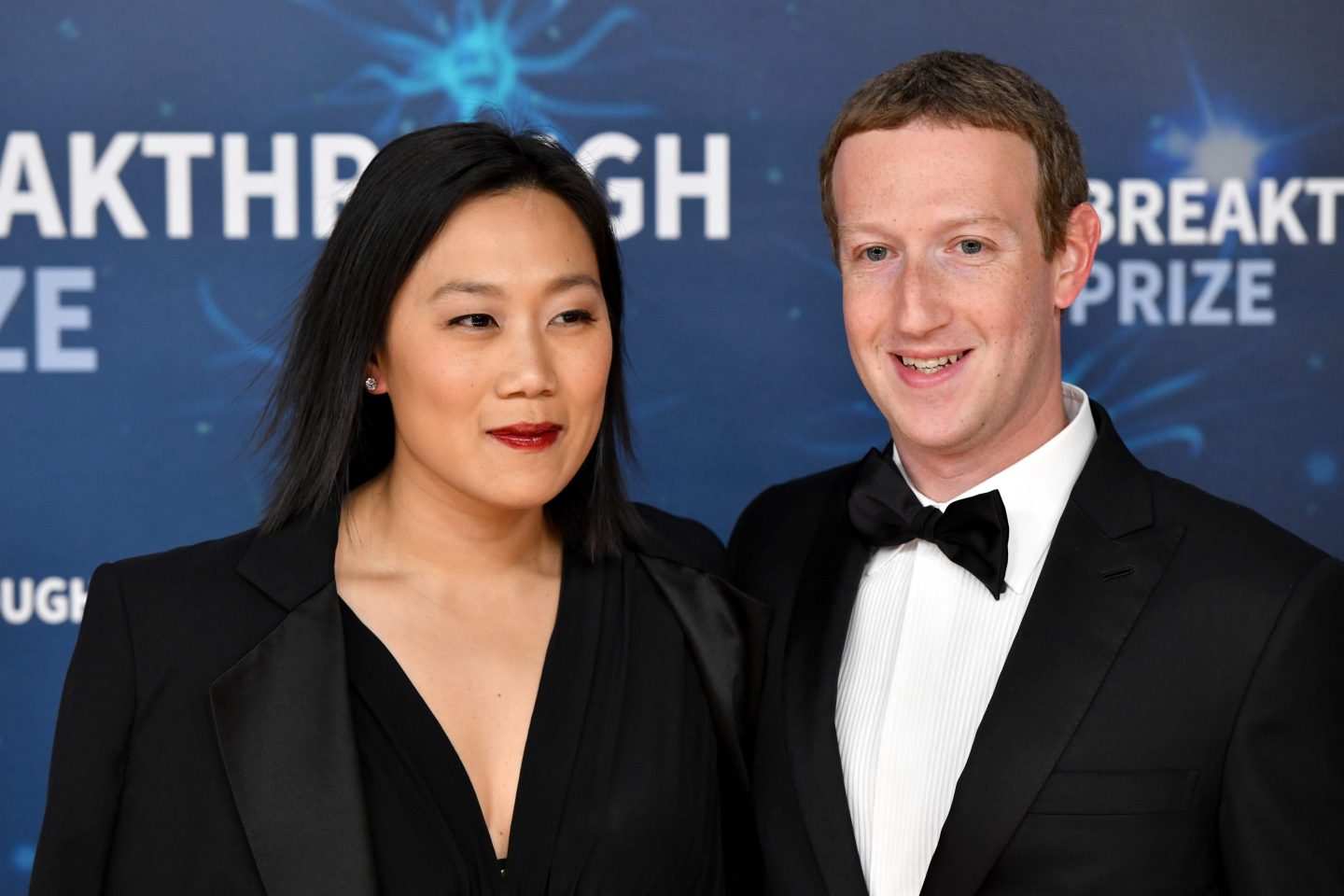 Priscilla Chan and Mark Zuckerberg on the red carpet