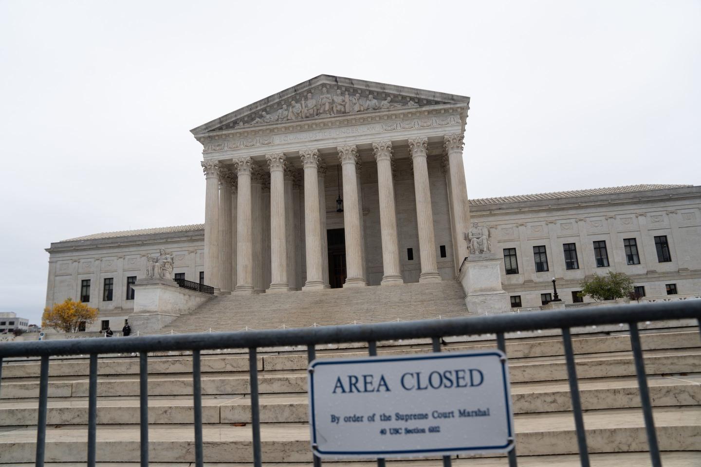 Photo of the U.S. Supreme Court in Washington, D.C.