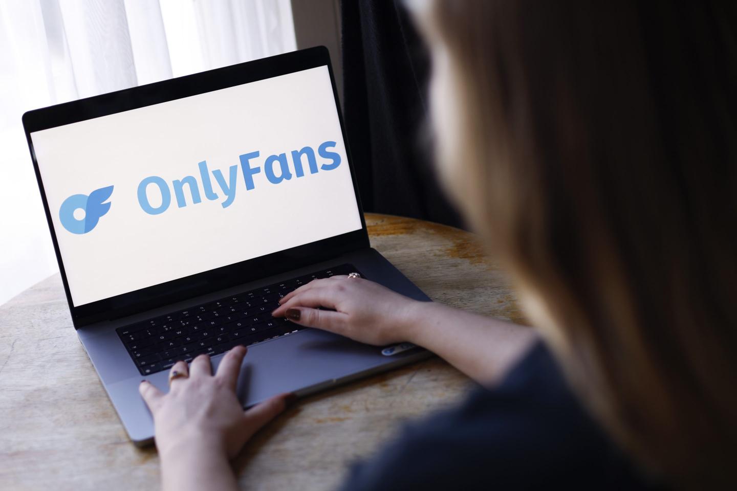 a person browsing through onlyfans