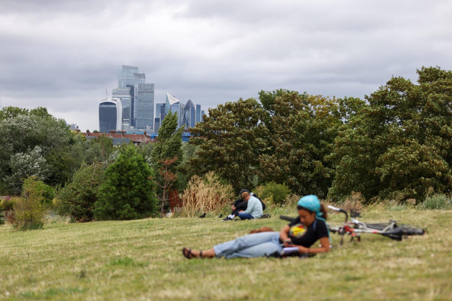 The latest productivity mantra that we all need: ‘Achieve less’