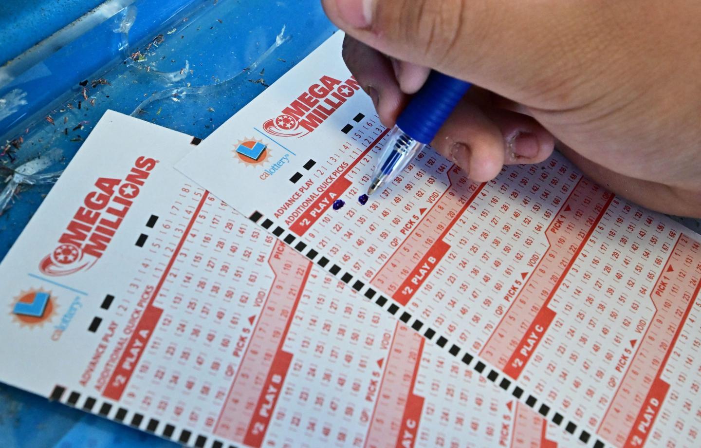 The Mega Millions jackpot has ballooned to $1.55 billion—the third-biggest ever—after 31 drawings pass without a winner