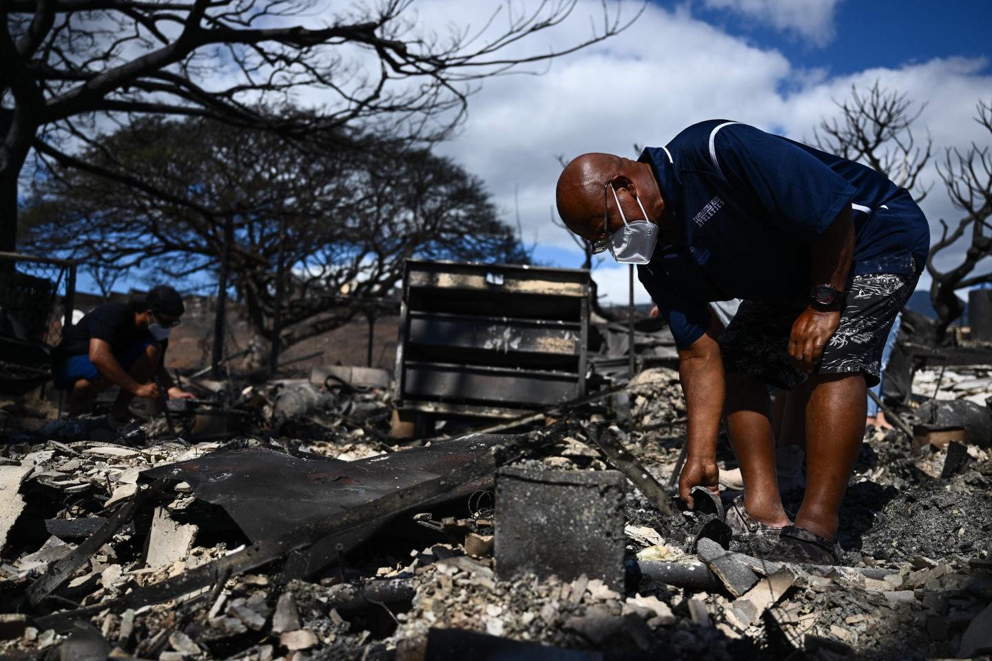 Maui fire survivors are battling shock, anxiety, and post-traumatic stress—many without medication or mental health care