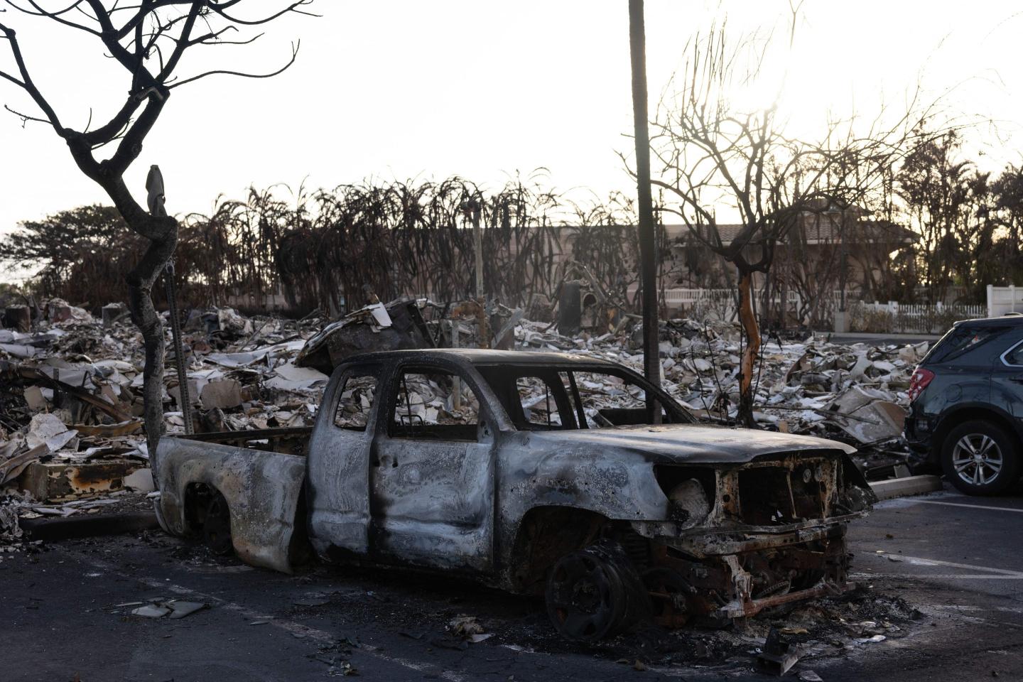 ‘It was like a war’: Maui residents had moments to make life-or-death choices about how to flee the approaching inferno