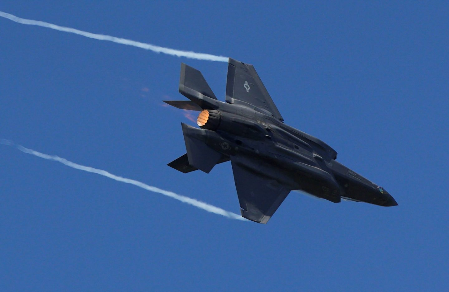 A U.S. Air Force F-35 Lightning II makes an aerial demonstration