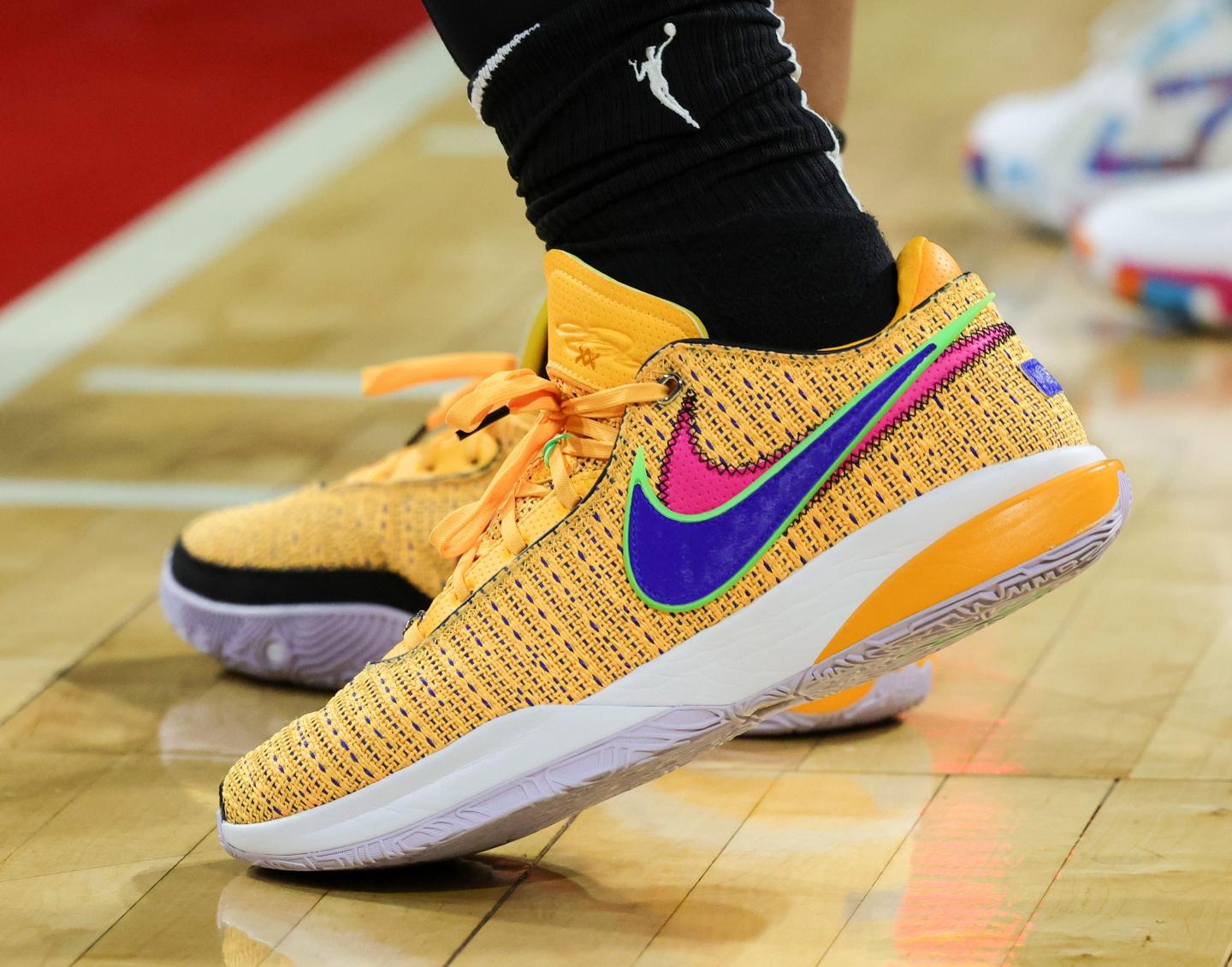 Nike’s stock is on its biggest losing streak since the apparel giant’s IPO in 1980—wiping out $13 billion in market value
