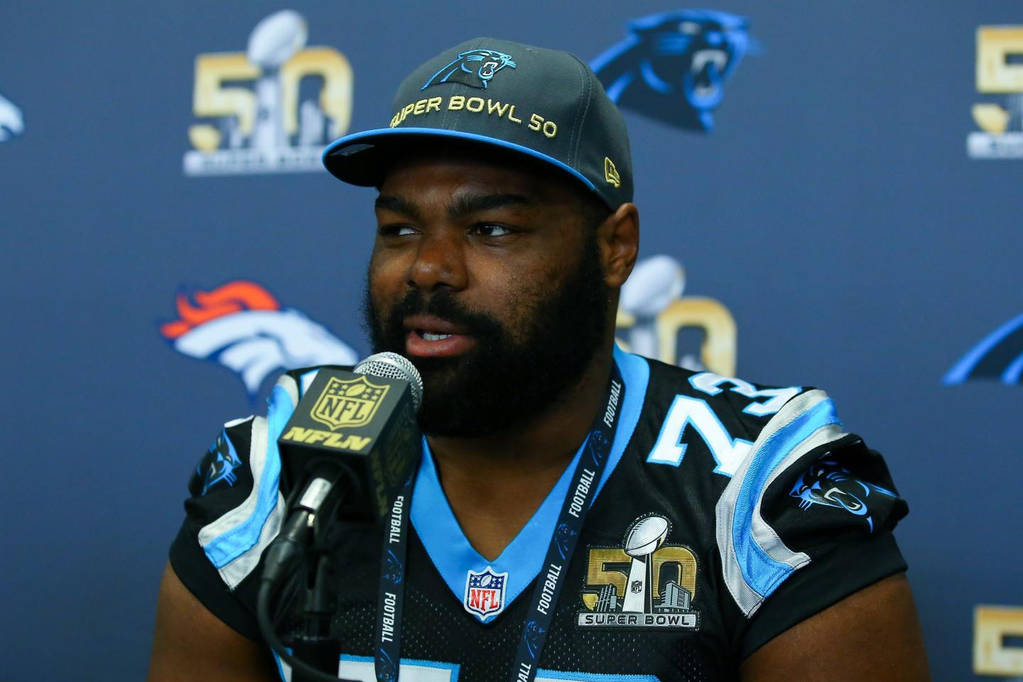Couple accused of swindling former NFL tackle feel they’re victims of a shakedown and ‘don’t need his money,’ their lawyer says