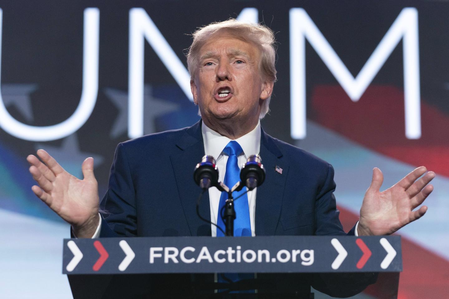 Trump plans to meet with striking autoworkers in Michigan instead of participating in next GOP debate—but the UAW says he has ‘zero credibility’