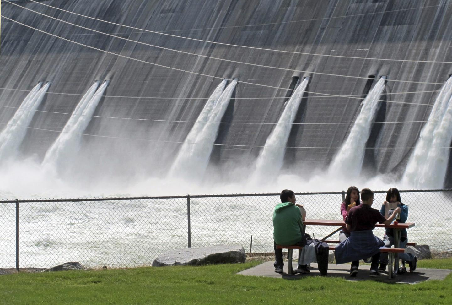 Grand Coulee Dam