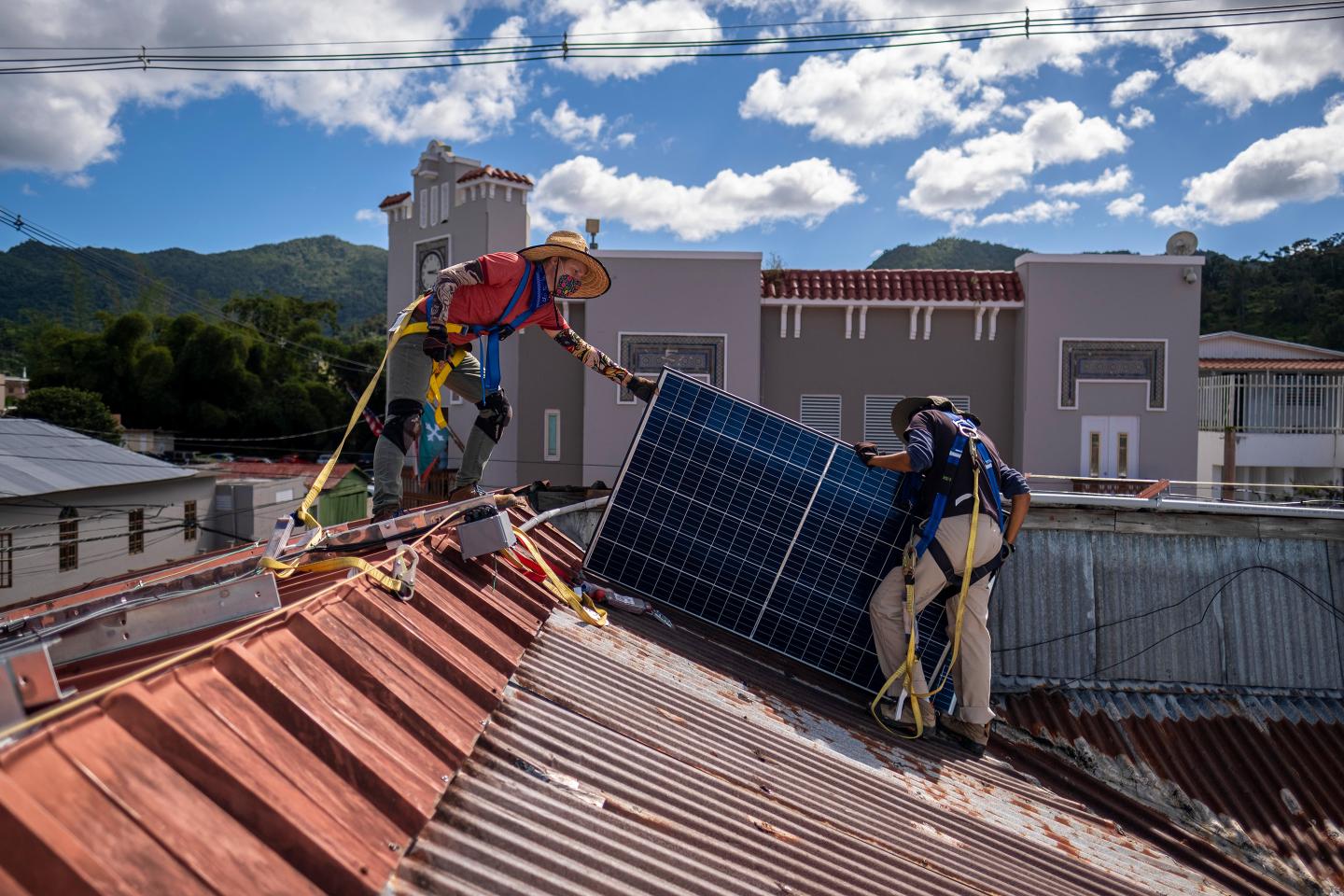 One investment firm is going to donate a portion of its profits from its new VC fund to climate groups, including solo climber Alex Honnold’s organization