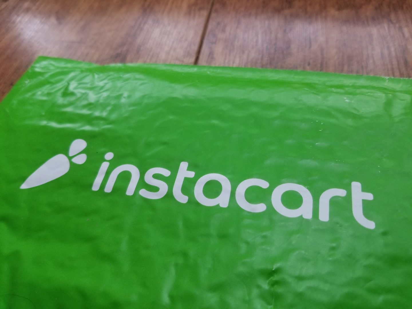 "Instacart" logo