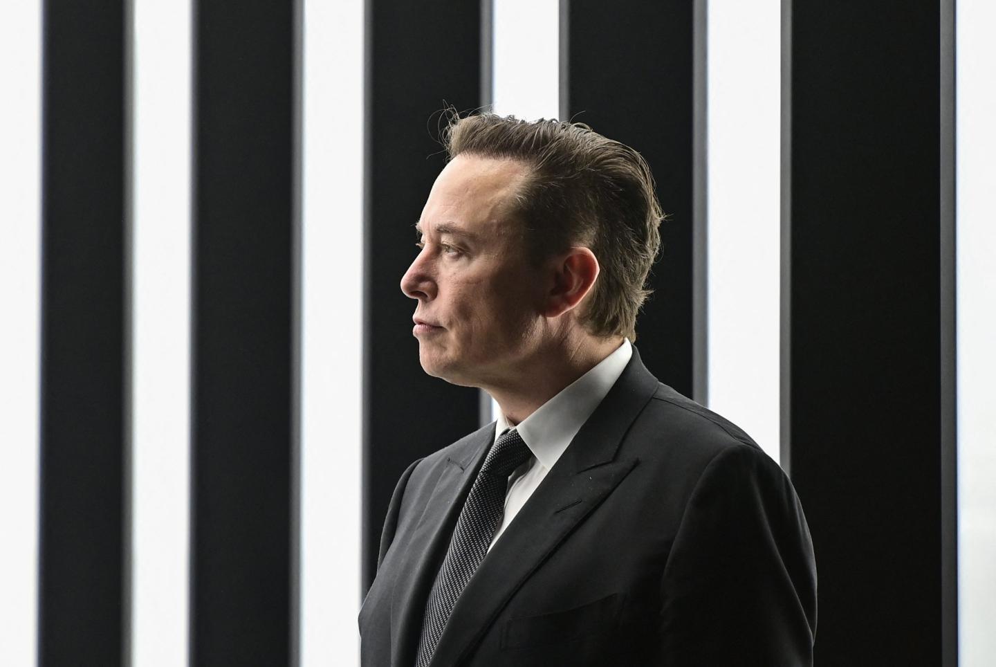 Tesla and Elon Musk could get a massive cost advantage if the Detroit Big Three complies with all the union's demands. 