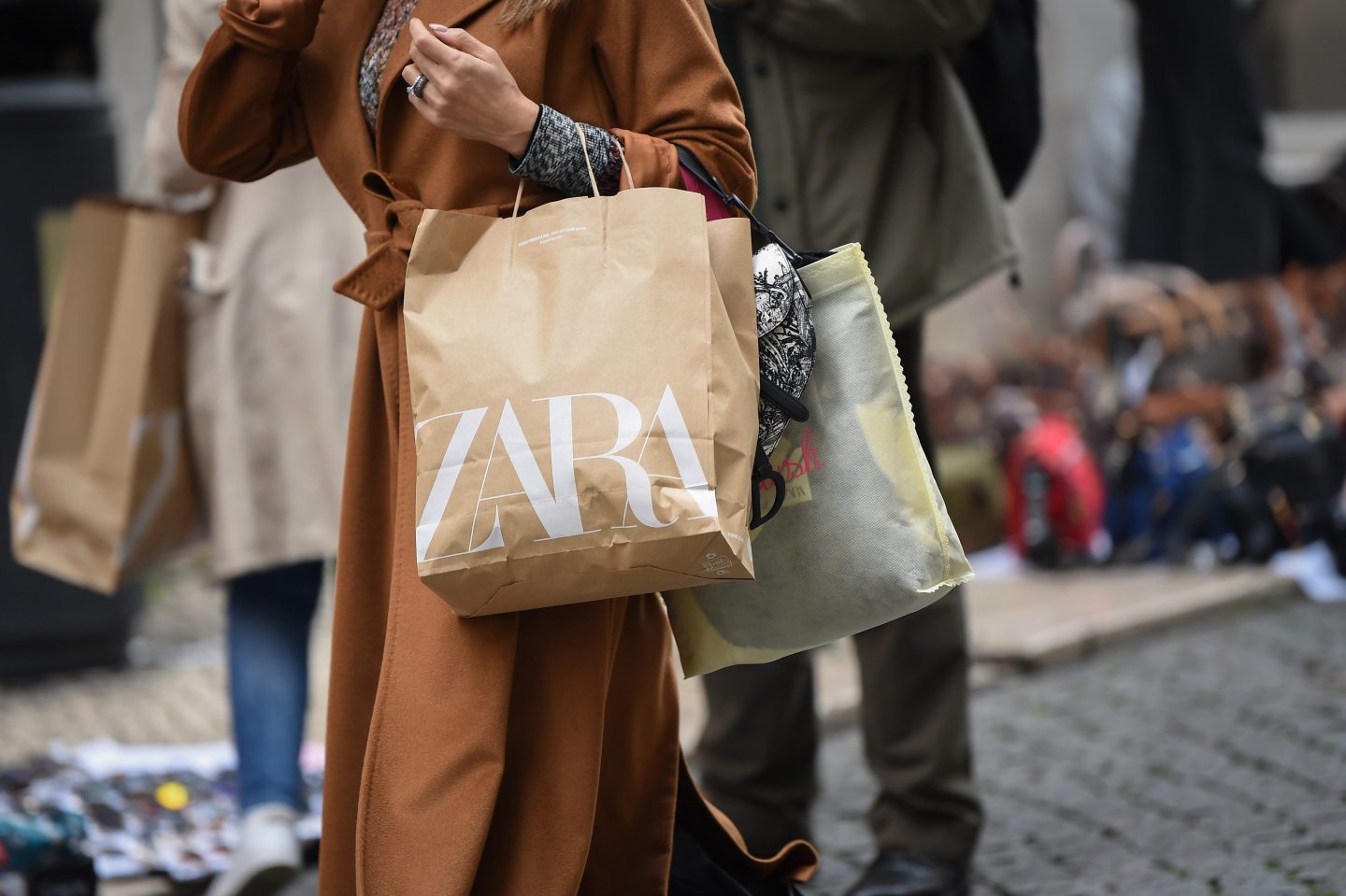 Shopper with a Zara bag