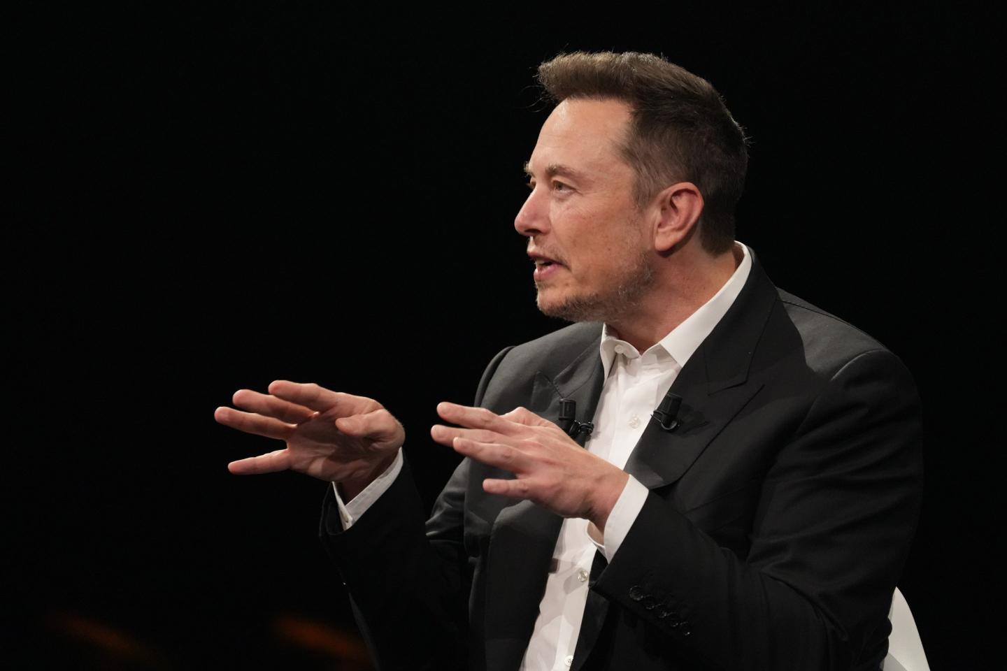 To judge who Twitter should lay off, Elon Musk asked 2 of his millennial cousins to advise on the ‘3-round bloodbath’ 