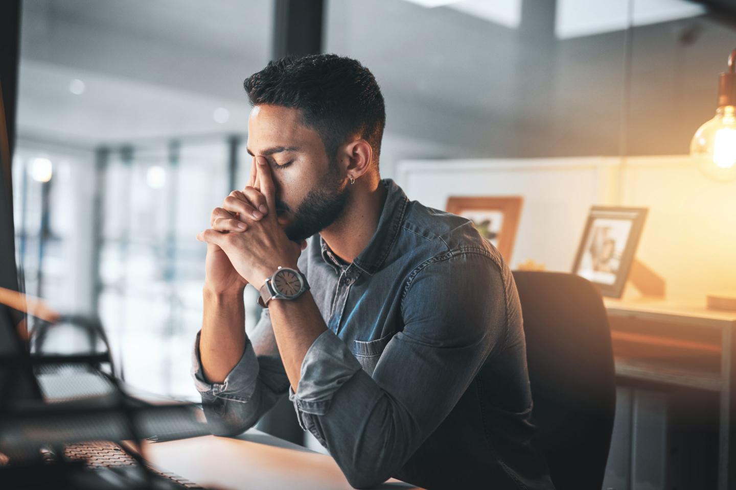Work stress has scary implications for your heart health—especially if you’re a man