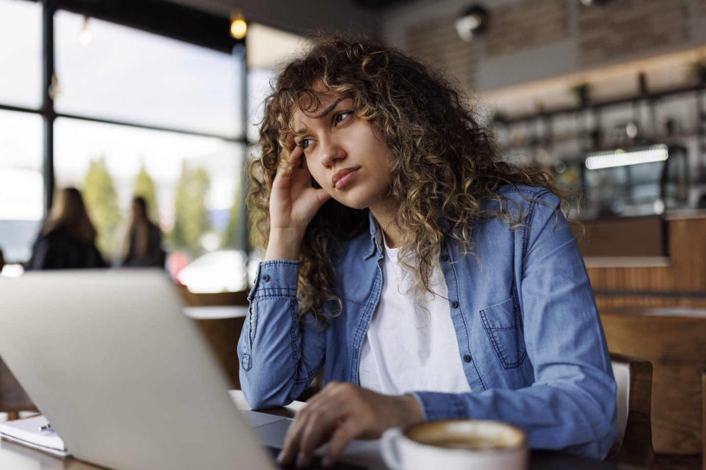 First impressions are tough to shake for new hires.