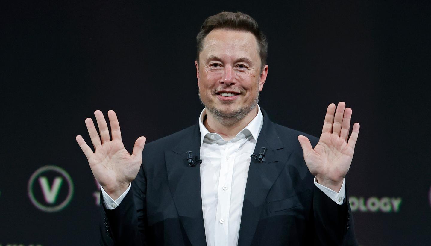 Exclusive: Elon Musk has just 40,000 paying subscribers on X, a fraction of his 155 million followers