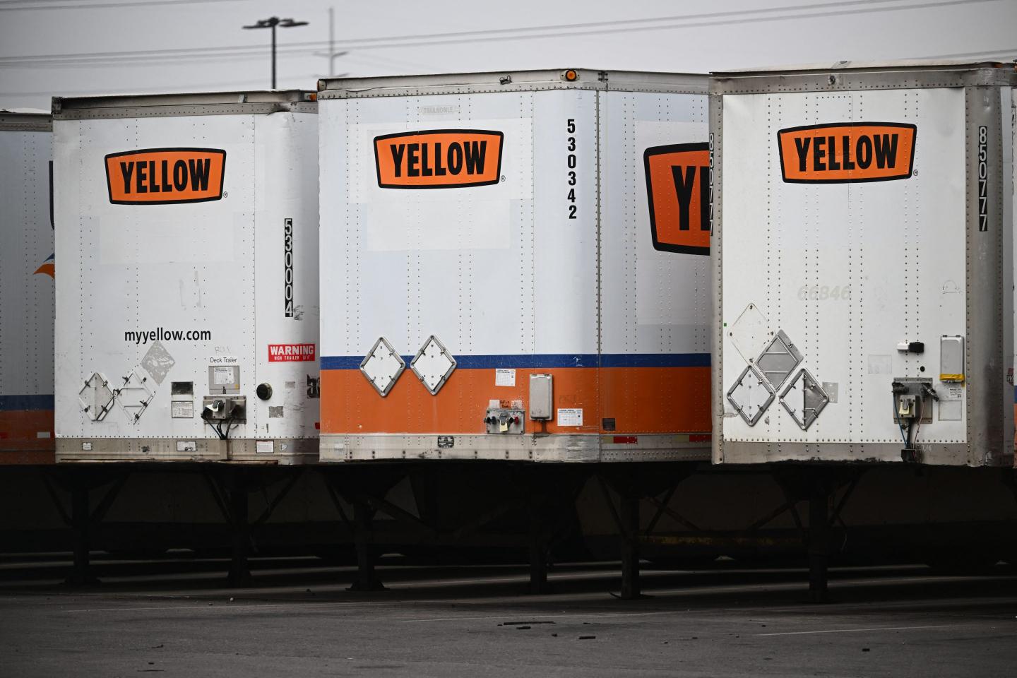 Yellow paid executives $4.6 million in bonuses for bankruptcy wind-down as 30,000 employees became jobless