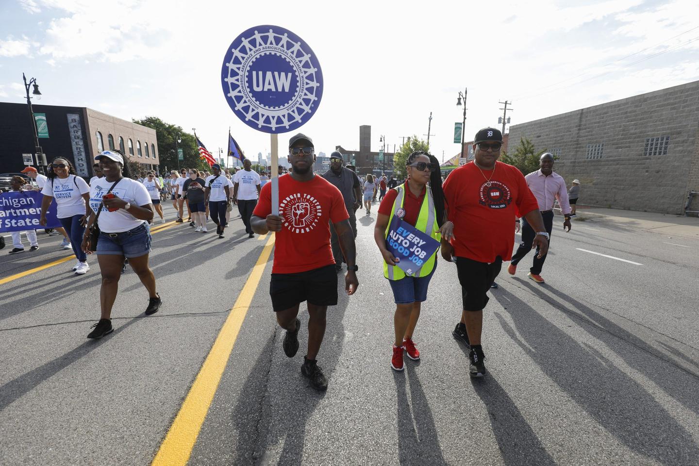 ‘That’s the plan’: Auto workers will strike if no deal is reached with car makers by the end of next week, union chief warns