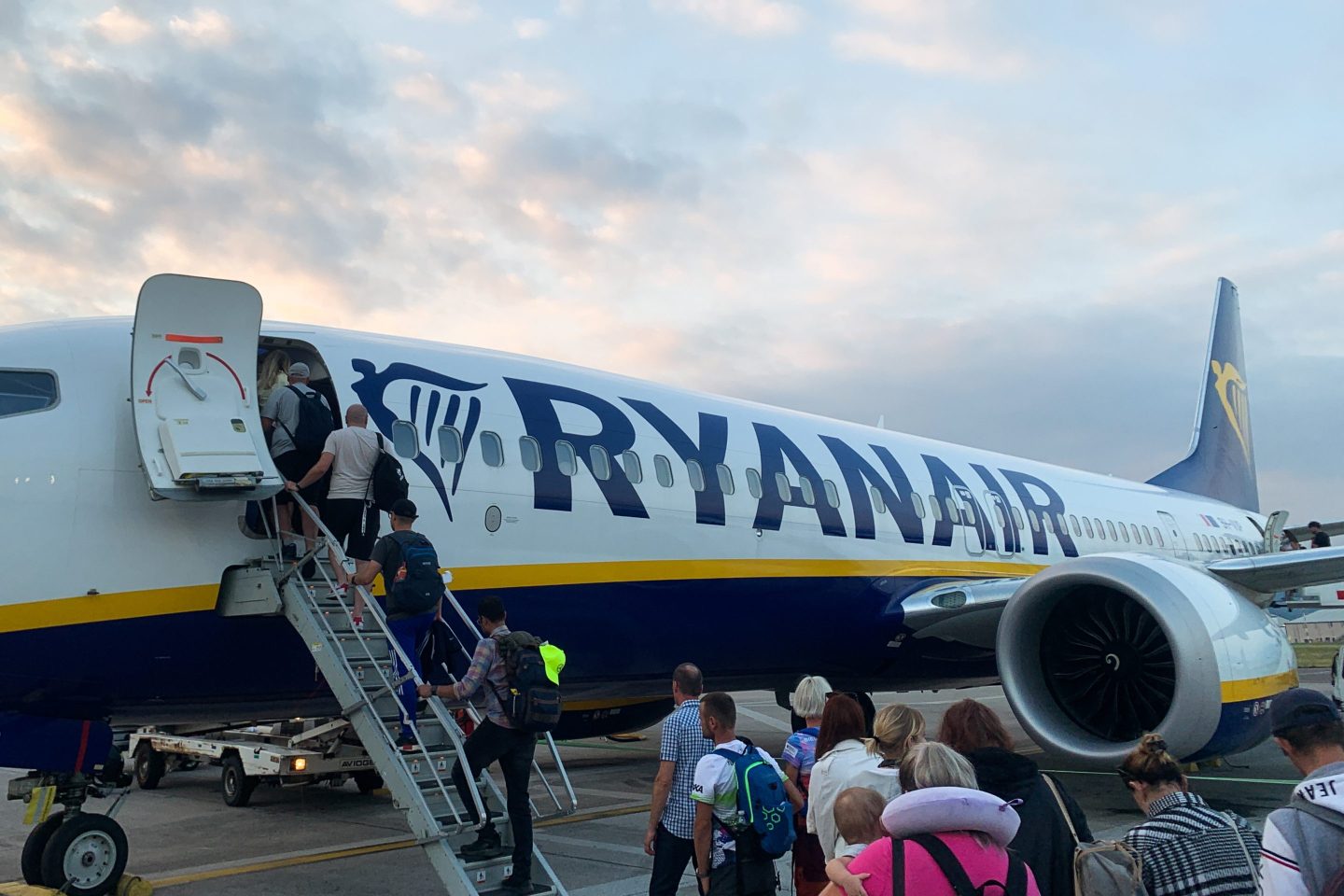 passengers boarding a ryanair flight