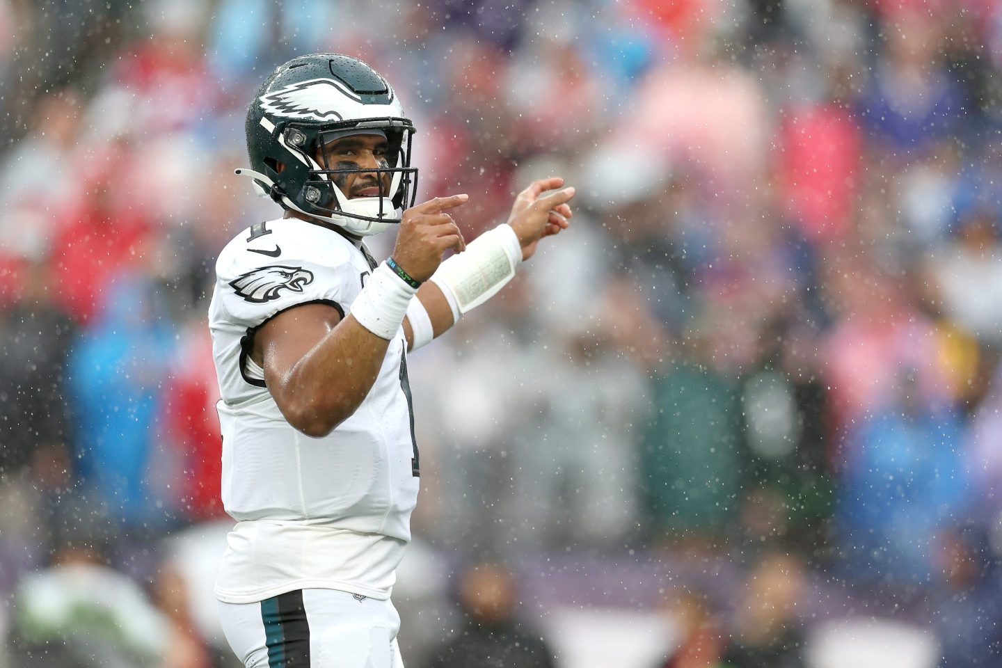 How to watch the NFL’s Thursday Night Football Week 2 of the 2023-2024 season live online for free—and without cable