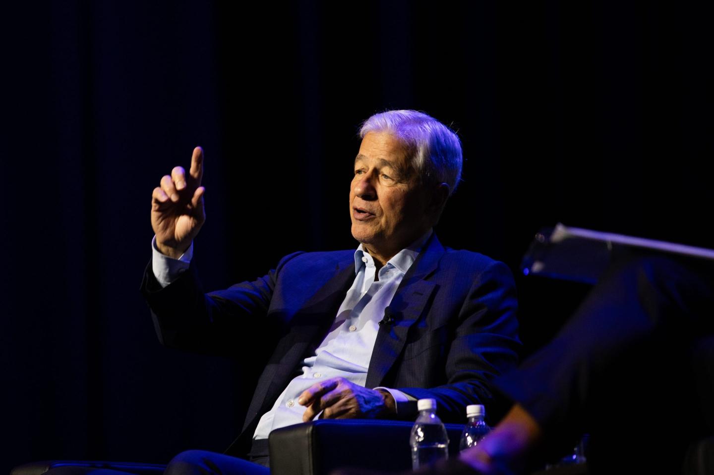 Jamie Dimon says Americans should stop thinking of China as ‘a 10-foot giant’—and warns geopolitical tensions are the biggest threat to the world economy