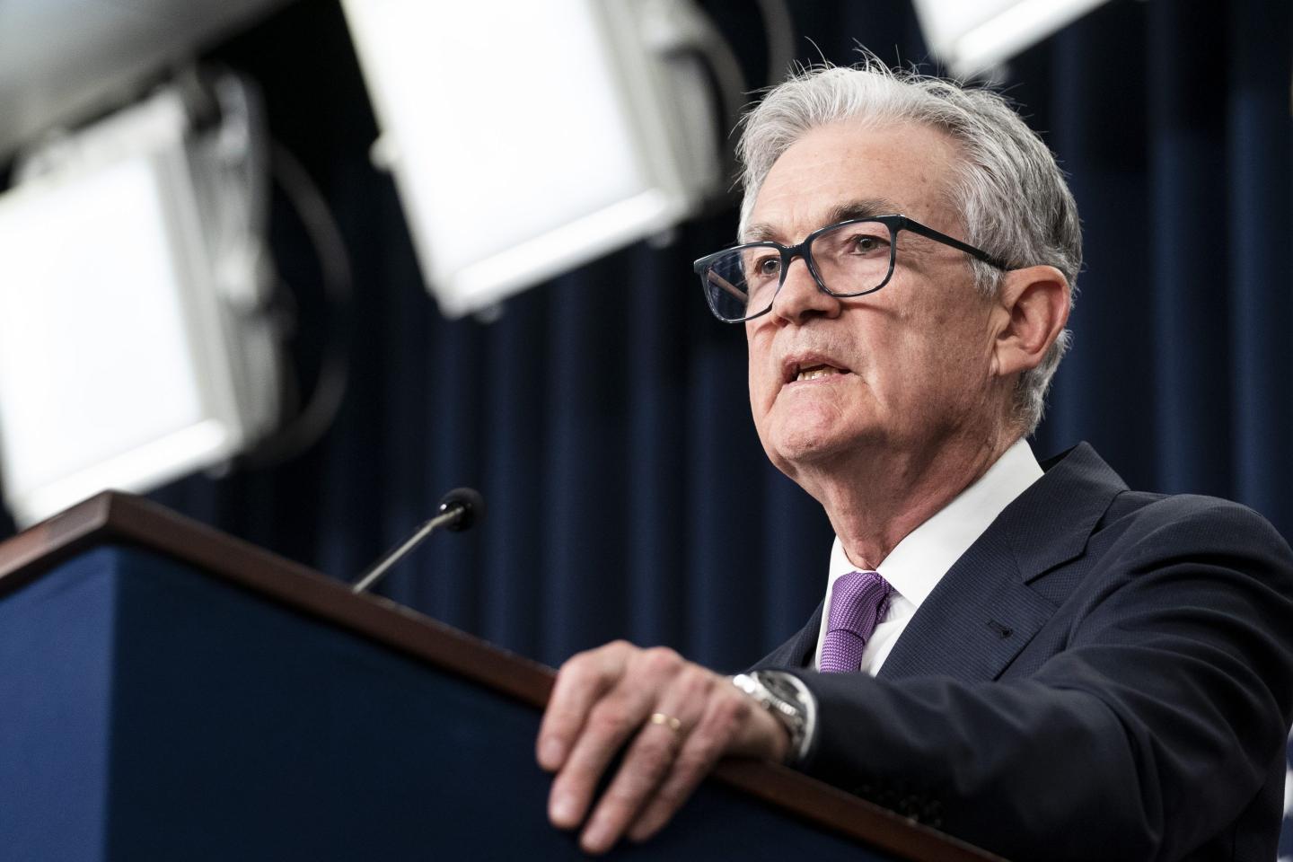 Fed has low odds of achieving a soft landing  because the economy is still too strong to entirely cool inflation, former central bank officials say