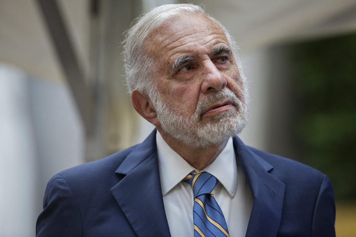 Billionaire activist investor Carl Icahn attends the Leveraged Finance Fights Melanoma charity event in New York on May 19, 2015.