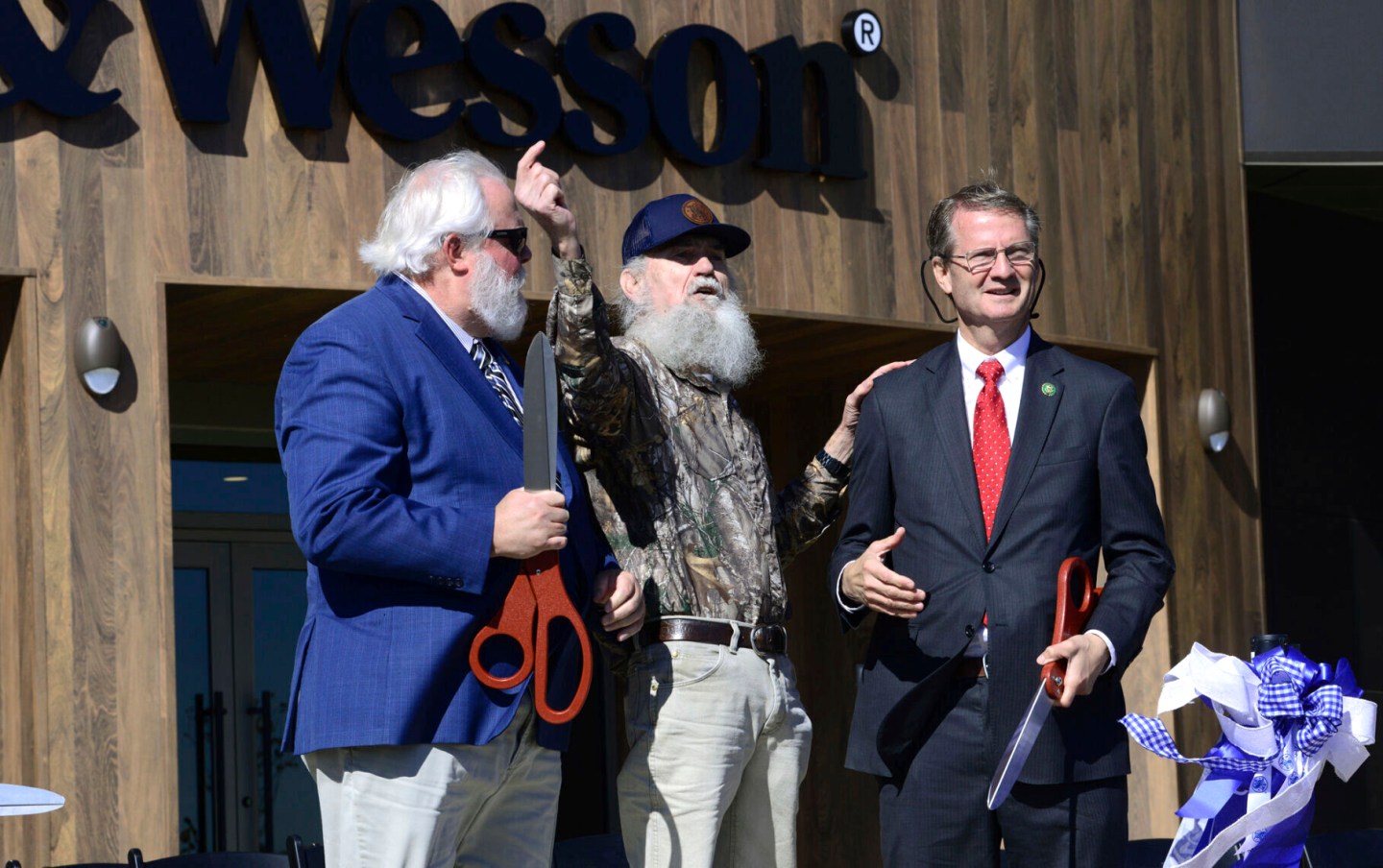 Blount County Mayor Ed Mitchell, from left, Si Robertson of "Duck Dynasty" and U.S. Representative Tim Burchett.