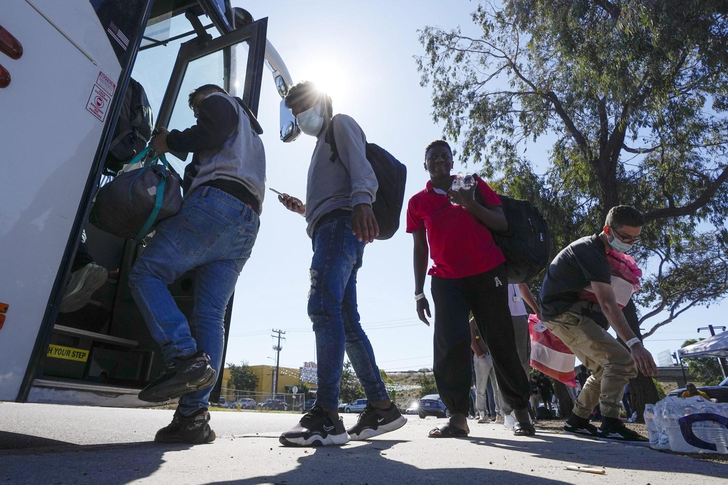Border Patrol releases thousands of migrants on San Diego streets, creating ‘an unprecedented humanitarian crisis’