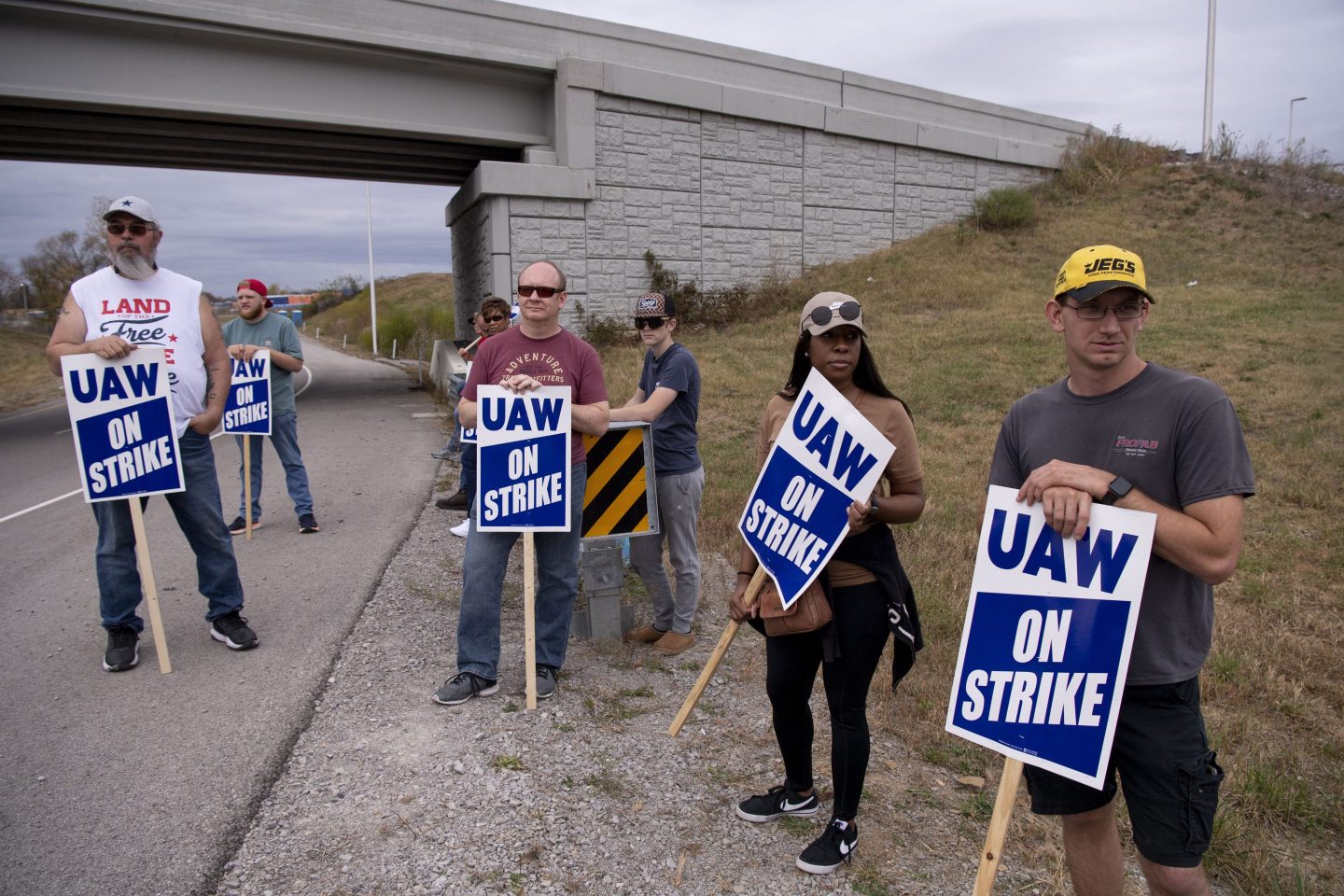 Spring Hill General Motors workers picket outside of the plant on Sunday.