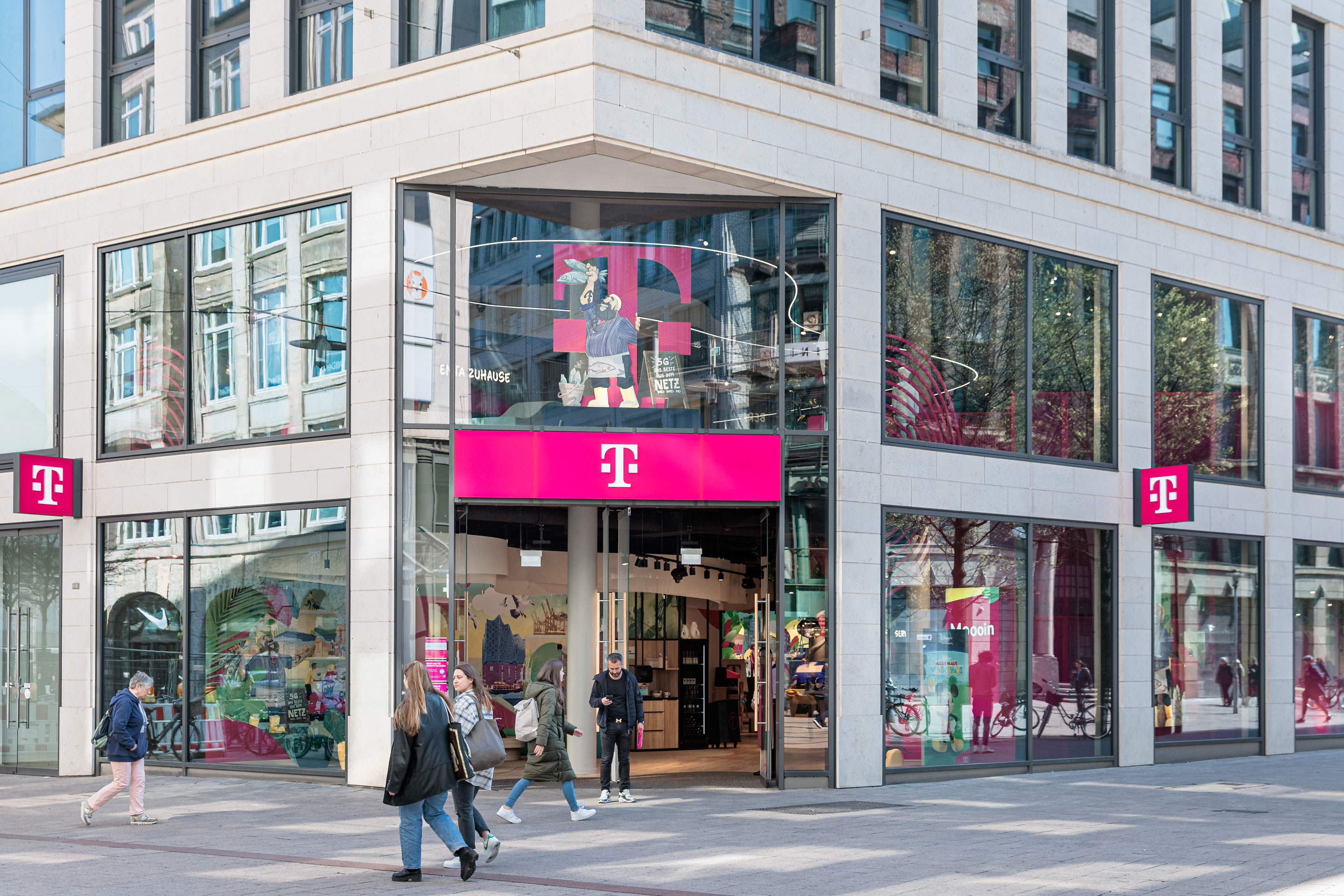 Deutsche Telekom (DTEGY): Company Profile, Stock Price, News, Rankings |  Fortune