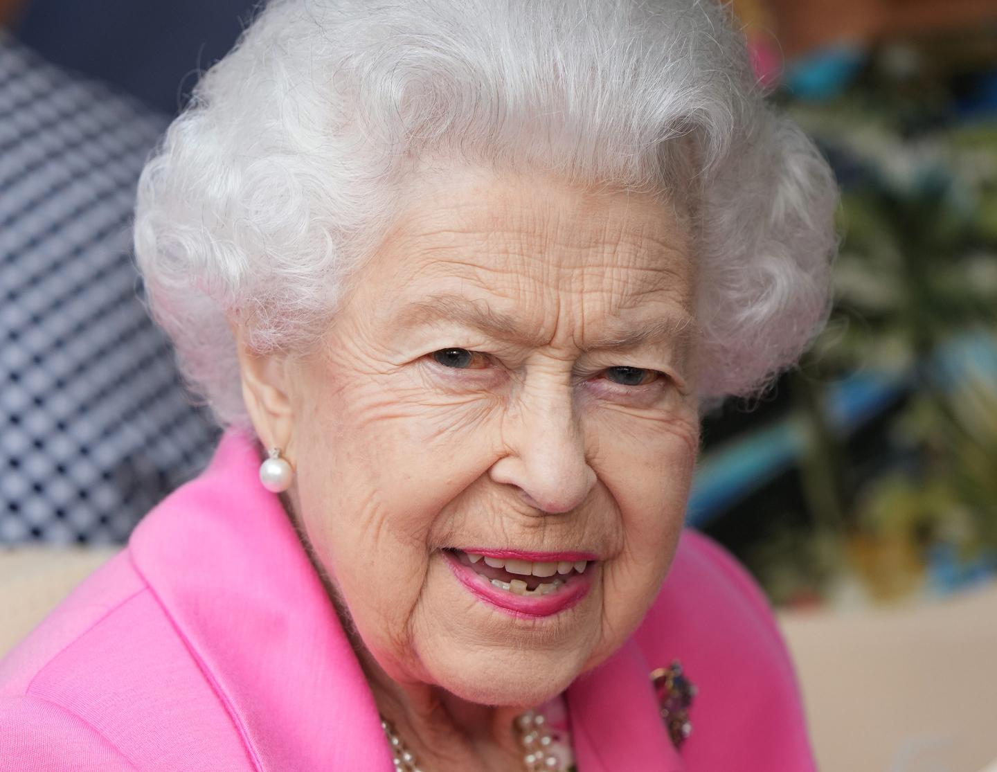 UK man encouraged by an AI chatbot to kill Queen Elizabeth II is sentenced to 9 years in prison for trying to carry out the murder
