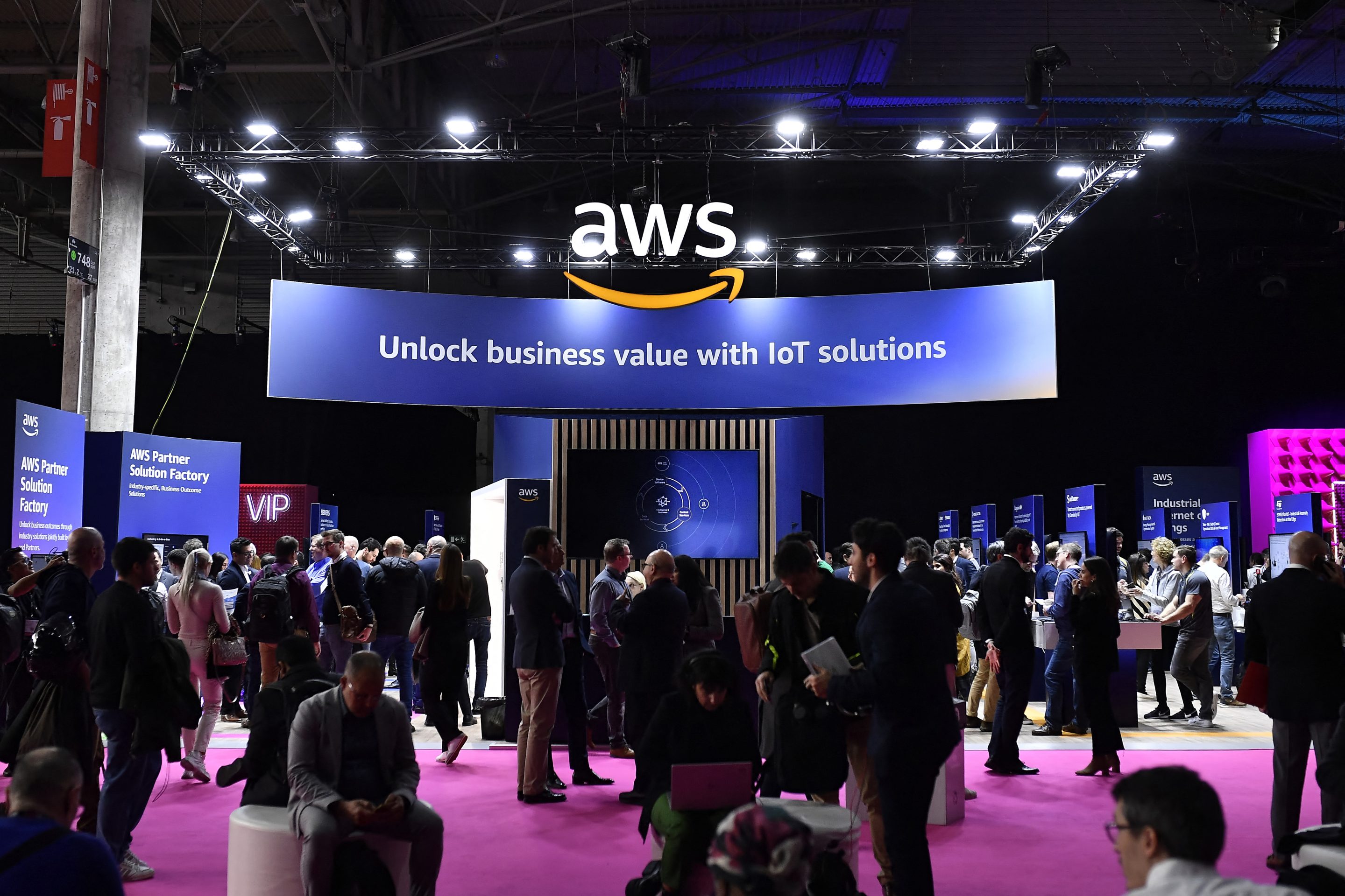 Amazon Web Services expands roster by adding blockchain gaming firm Immutable, valued at $2.5 billion | Fortune