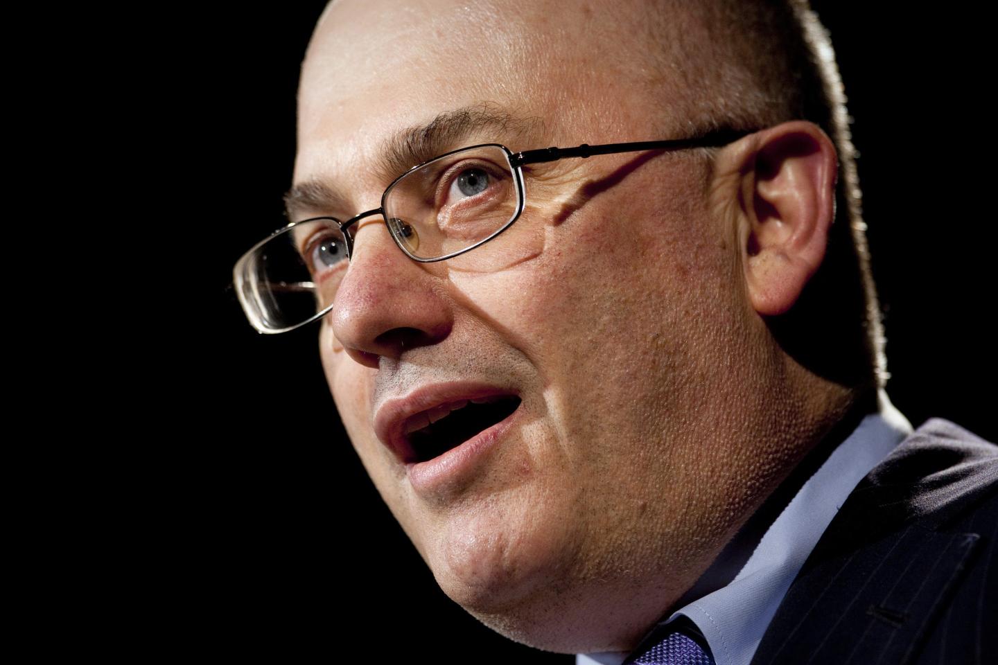 Billionaire Steve Cohen predicts a short ‘fake scare’ recession this year followed by a stock market rebound