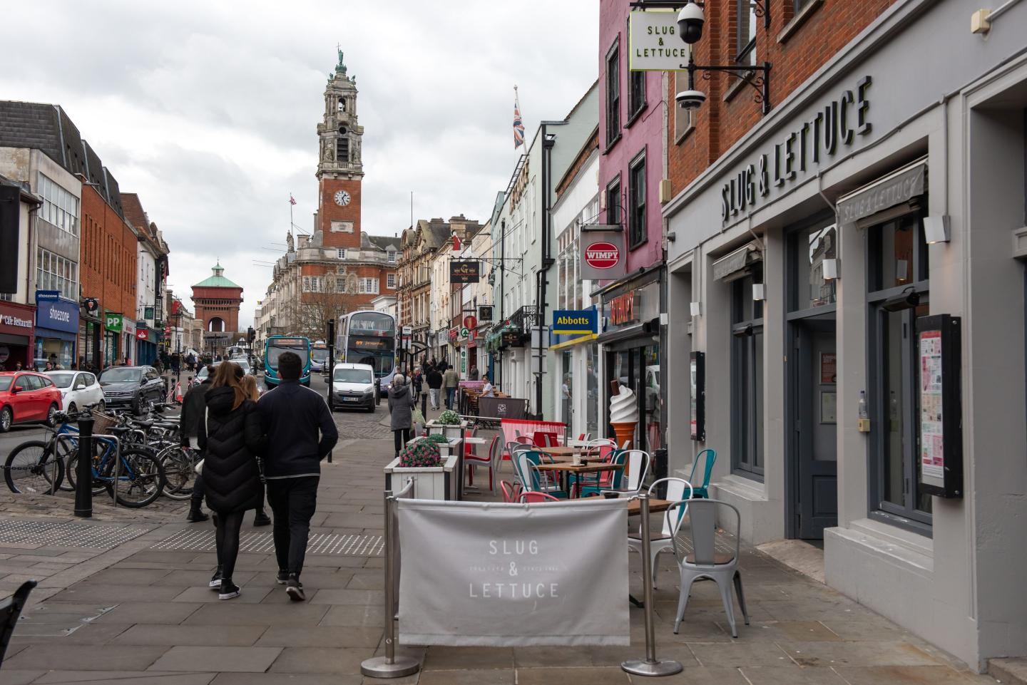 Morgan Stanley is reportedly in the market for 1,000 distressed British pubs