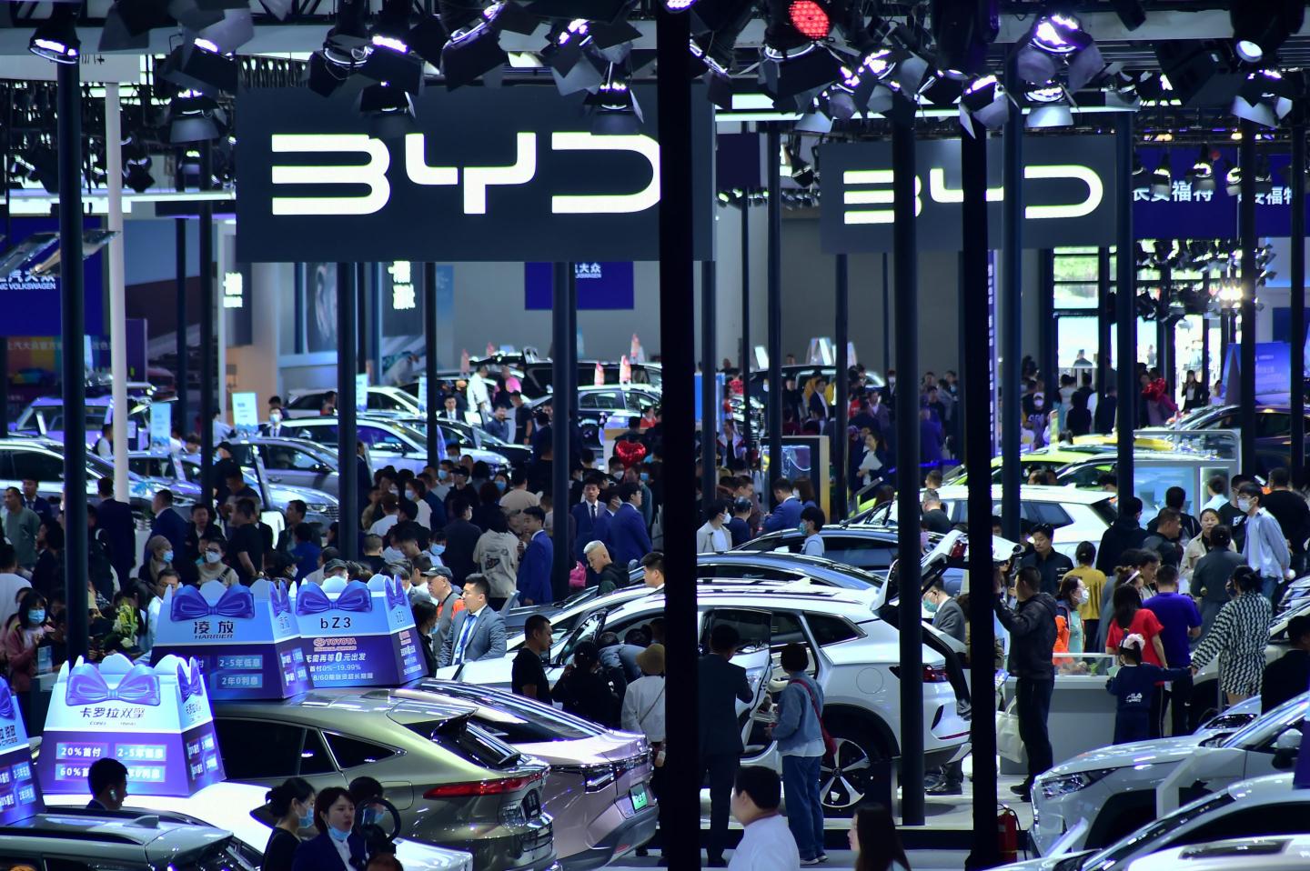 Tesla faces such fierce competition in China that it’s offering a revamped Model Y with no price increase