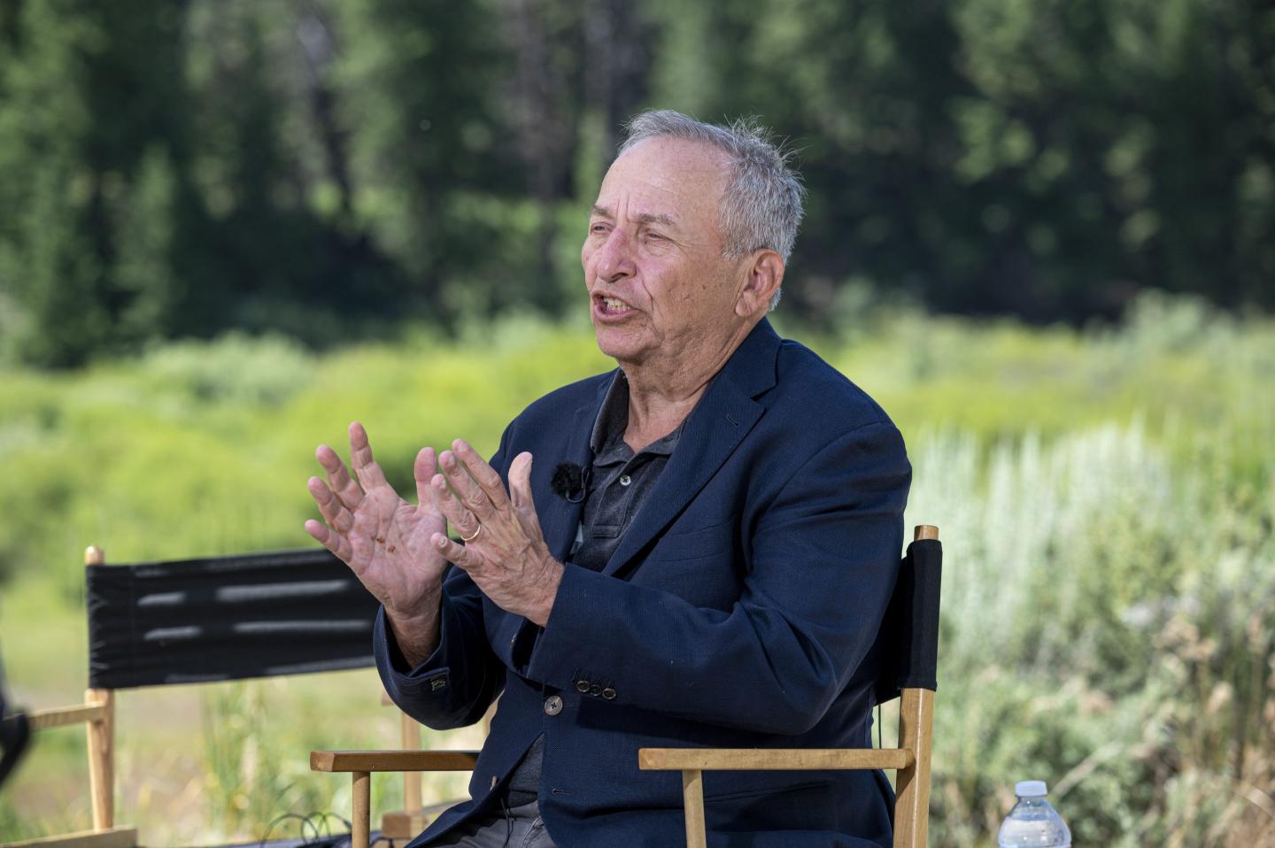 Larry Summers warns our current ‘Energizer Bunny’ economy is increasing the risk of a hard landing