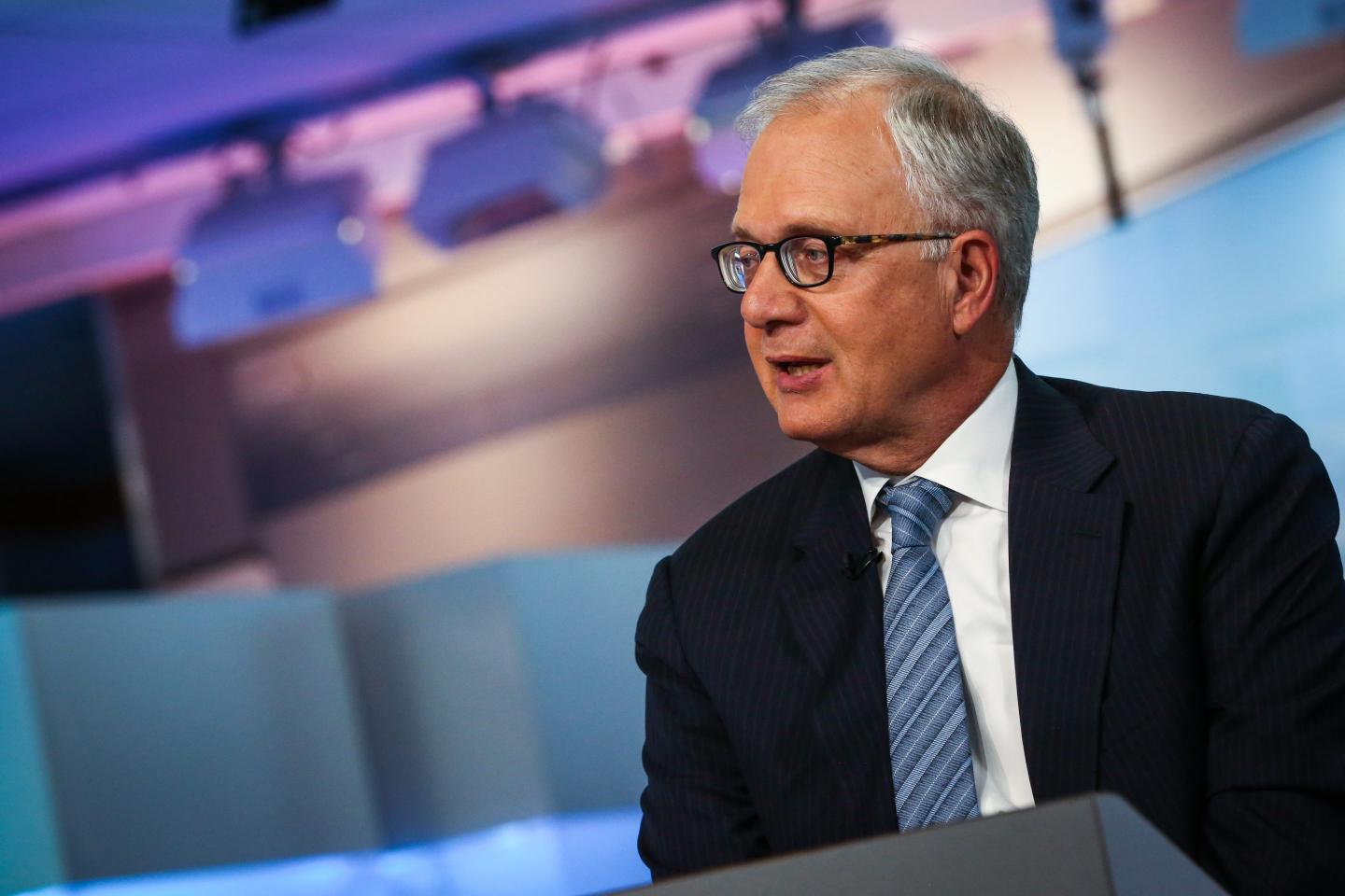Ed Yardeni expects a fourth-quarter ‘Santa Claus rally’ for stocks that will send the S&P above 4600