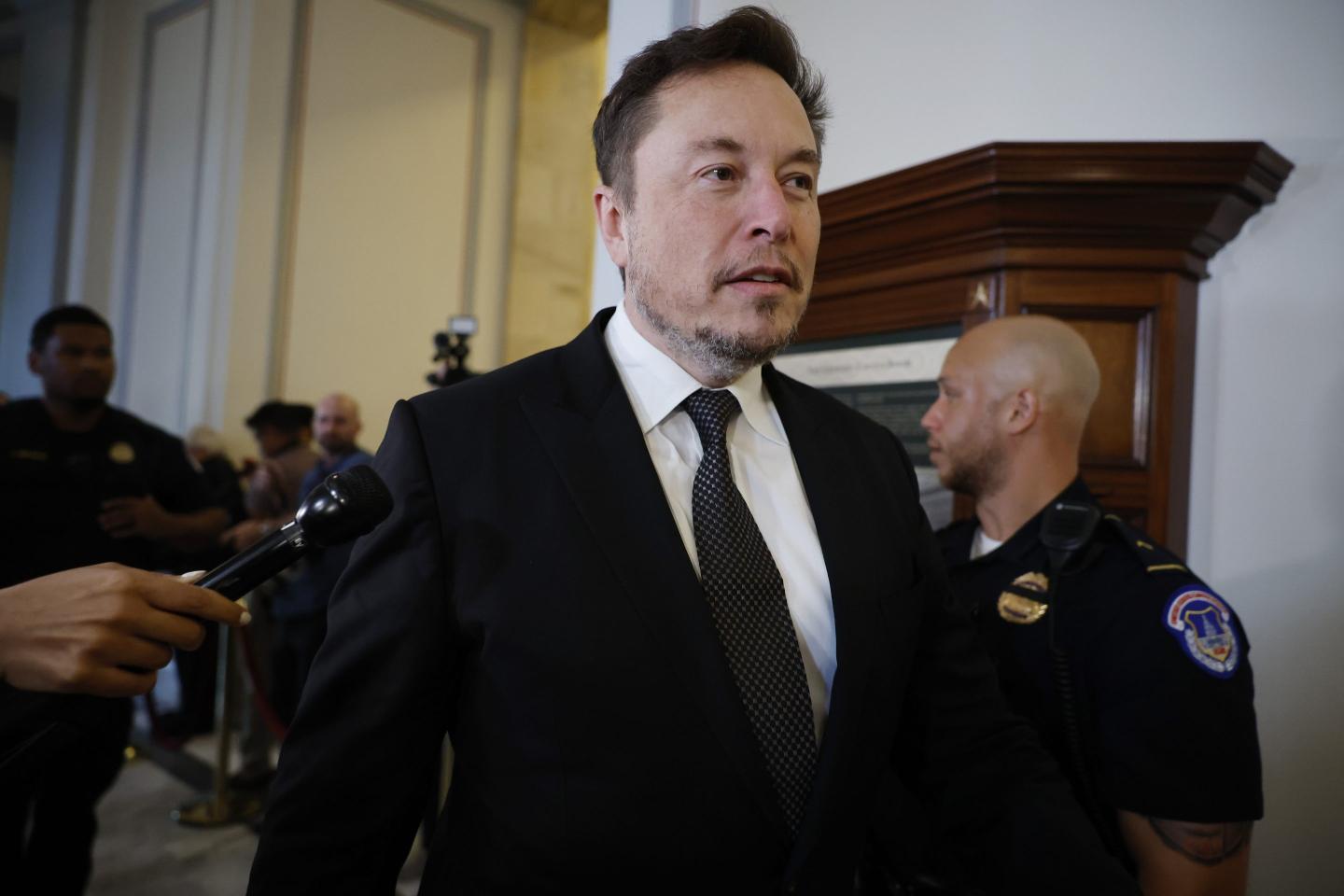 Elon Musk’s ‘$1 to tweet’ plan is true to his payments vision—whether users like it or not