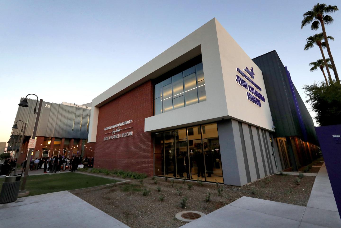 Largest Christian university in U.S. hit with record $38m fine from Education Department for allegedly misleading students about program costs