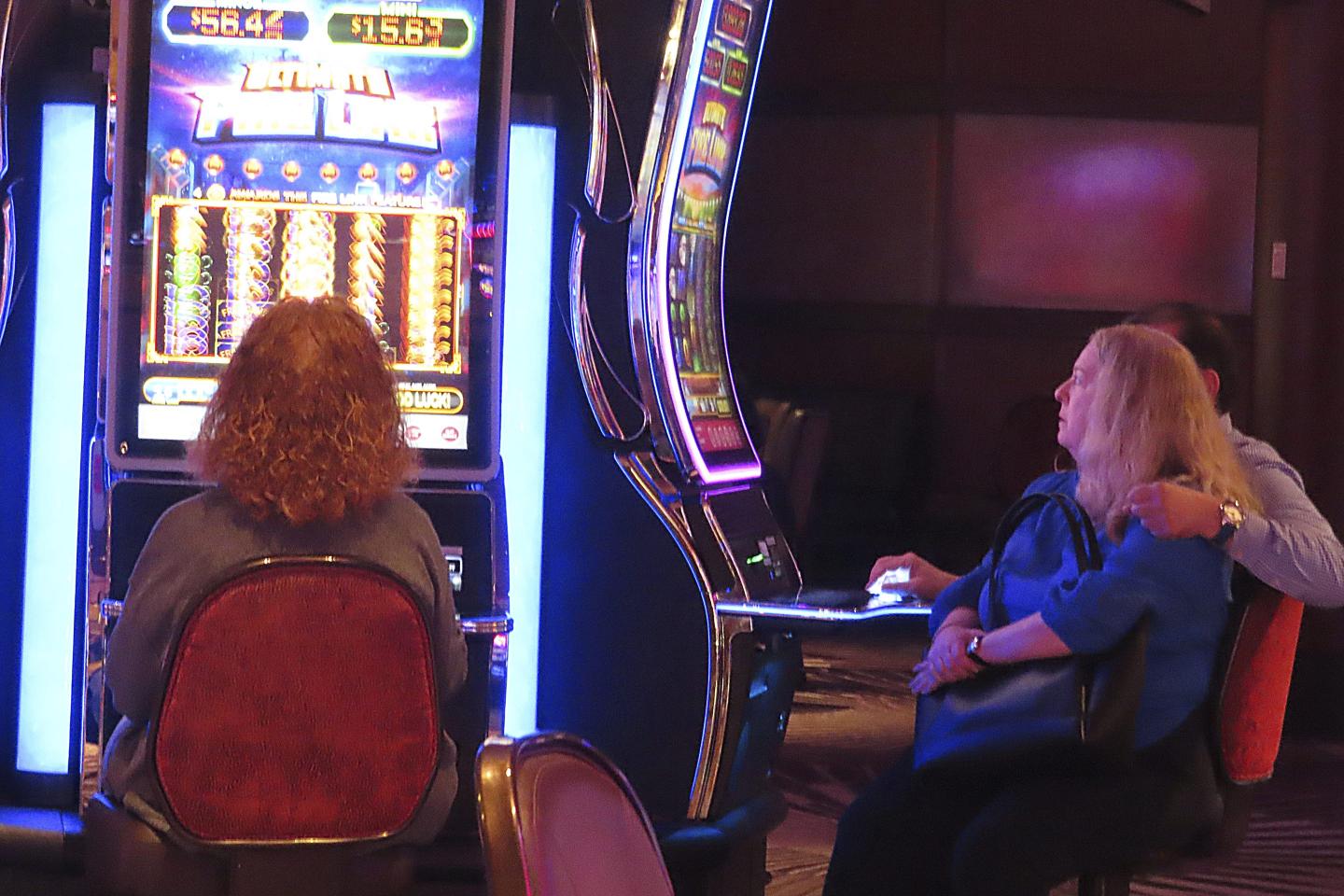 Atlantic City casino profits cool off after post-COVID boom, falling 7.5% last quarter