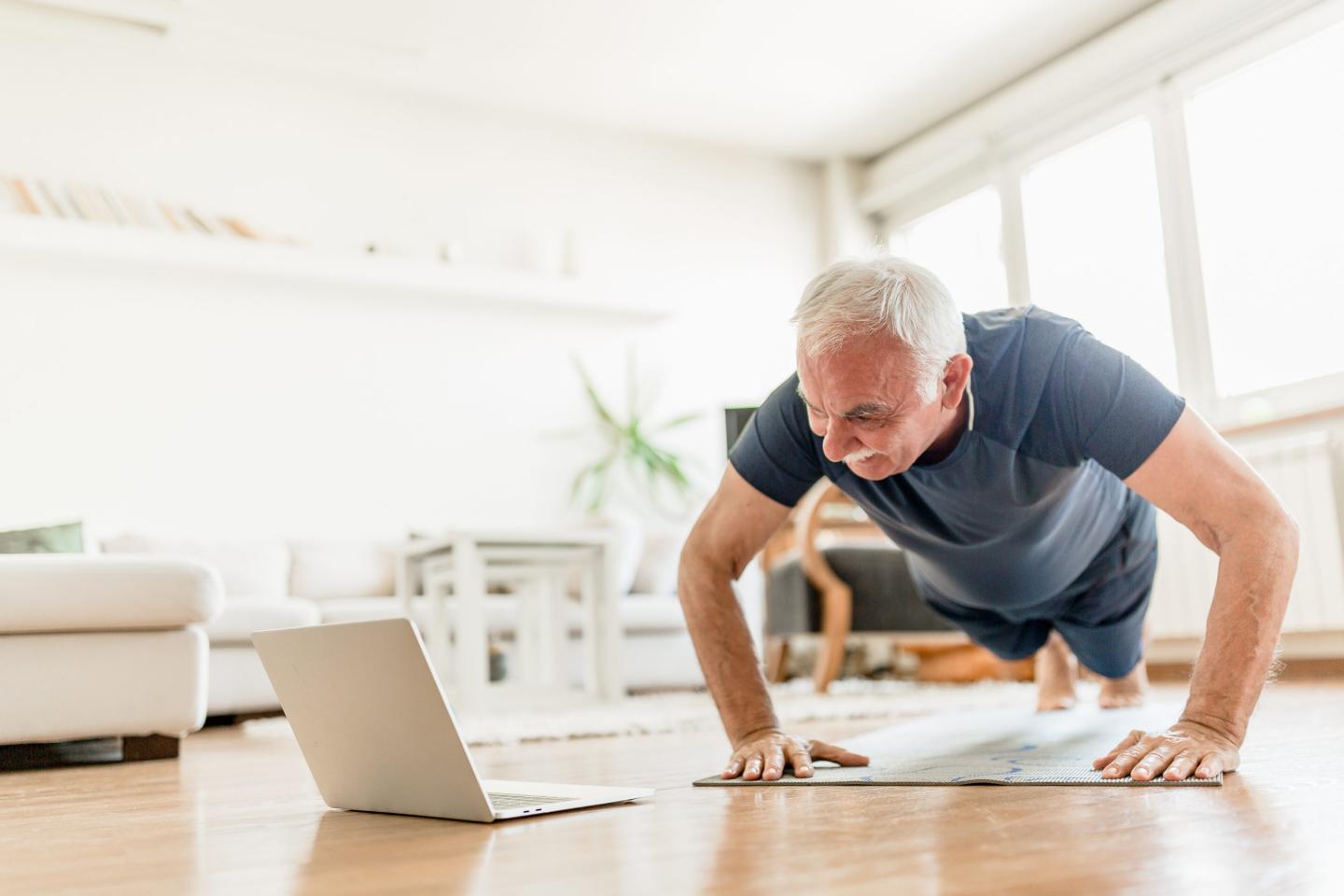A health coach can help strengthen older adults' cognitive function and may reduce their risk of dementia, a new study suggests.